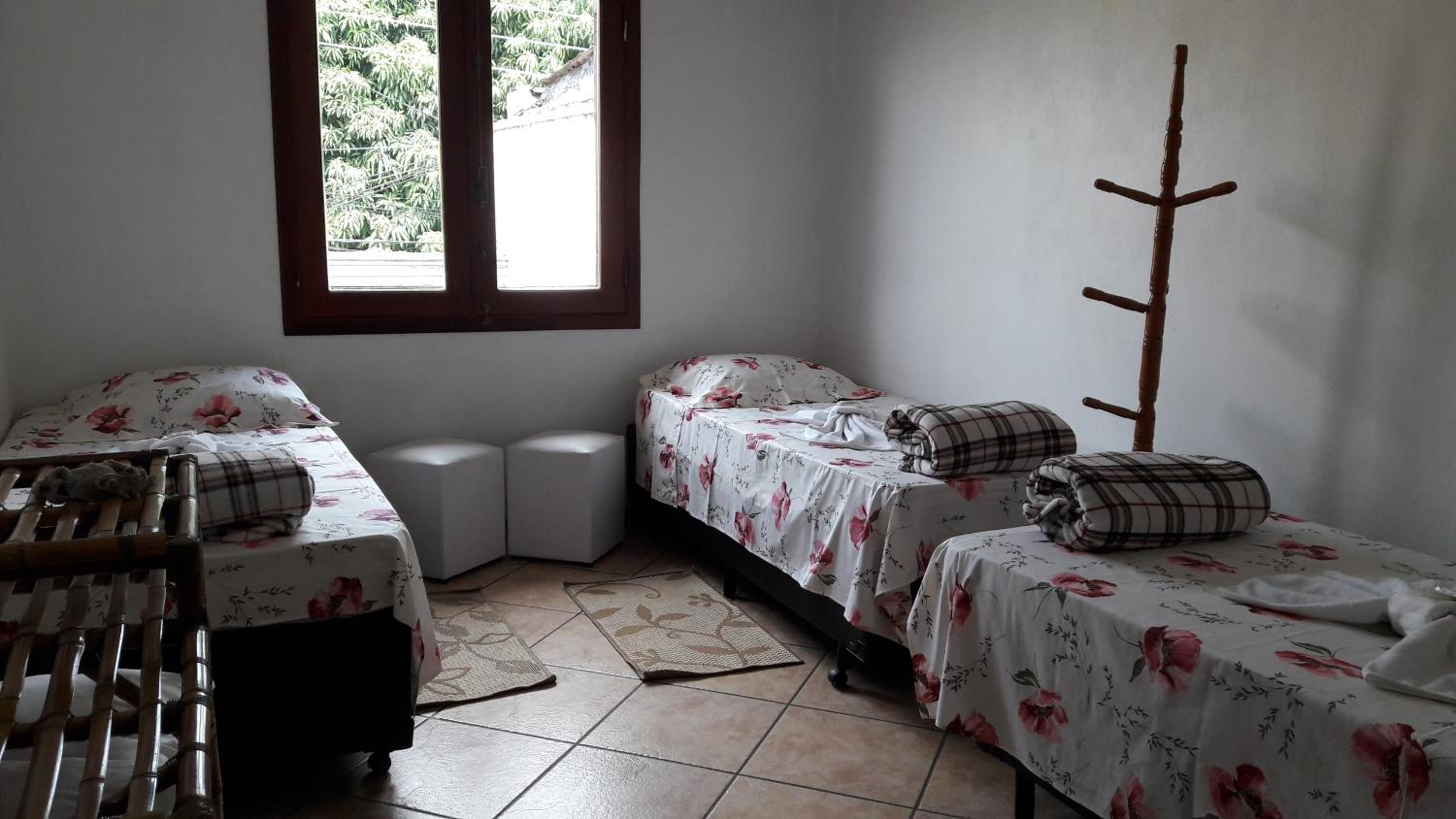 Triple Room with Private Bathroom photo 3