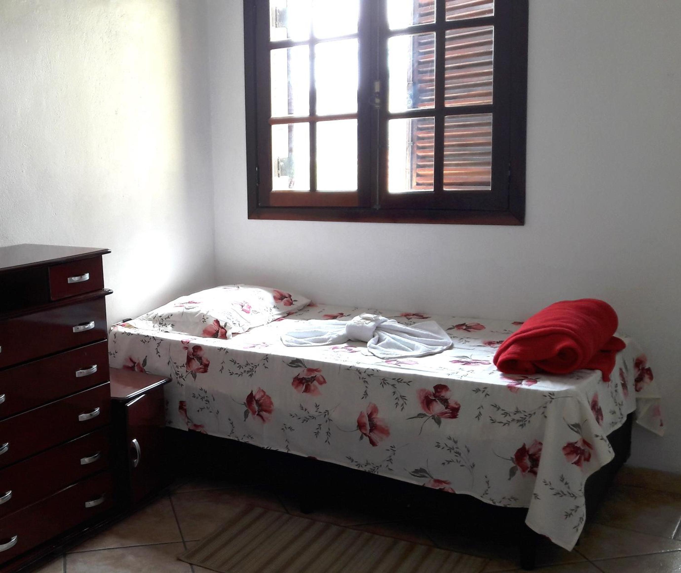Single Room with Private Bathroom photo 3