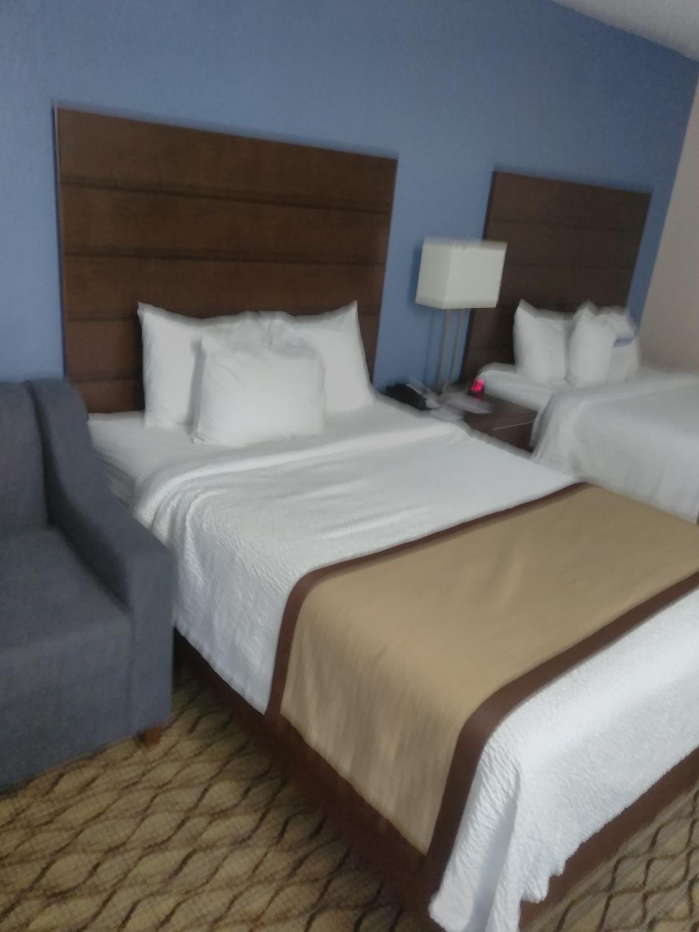 Double Room with Two Double Beds - Non-Smoking - Photo 1