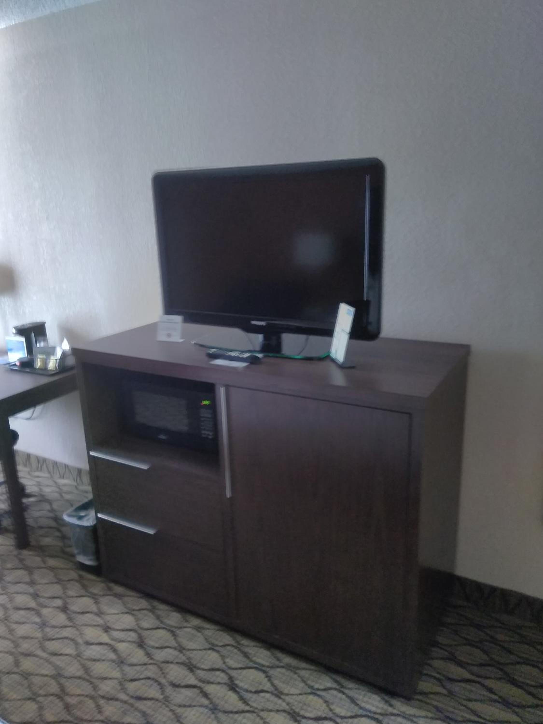 King Room - Mobility Access/Non-Smoking - Photo 2