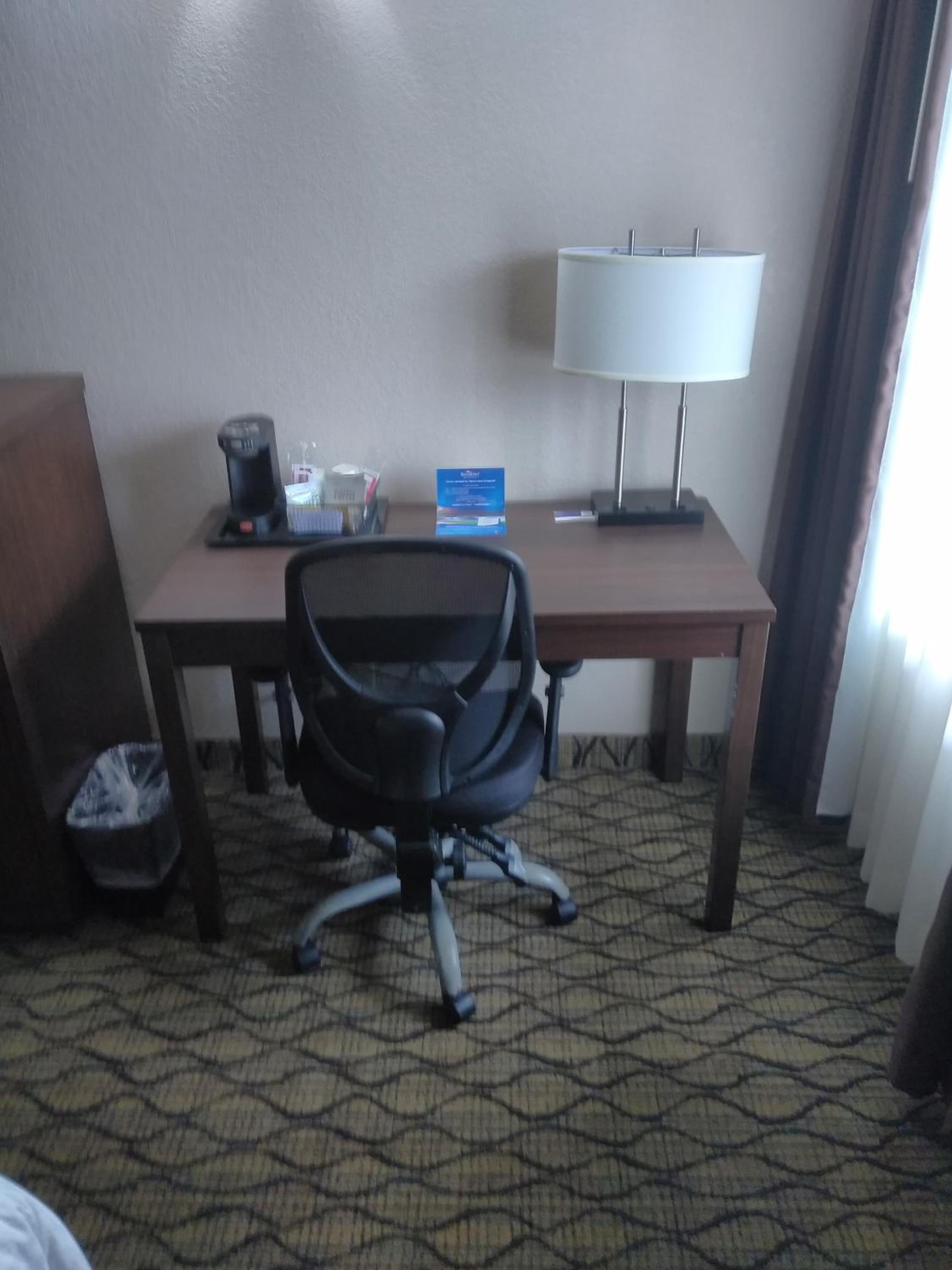 King Room - Mobility Access/Non-Smoking photo 2