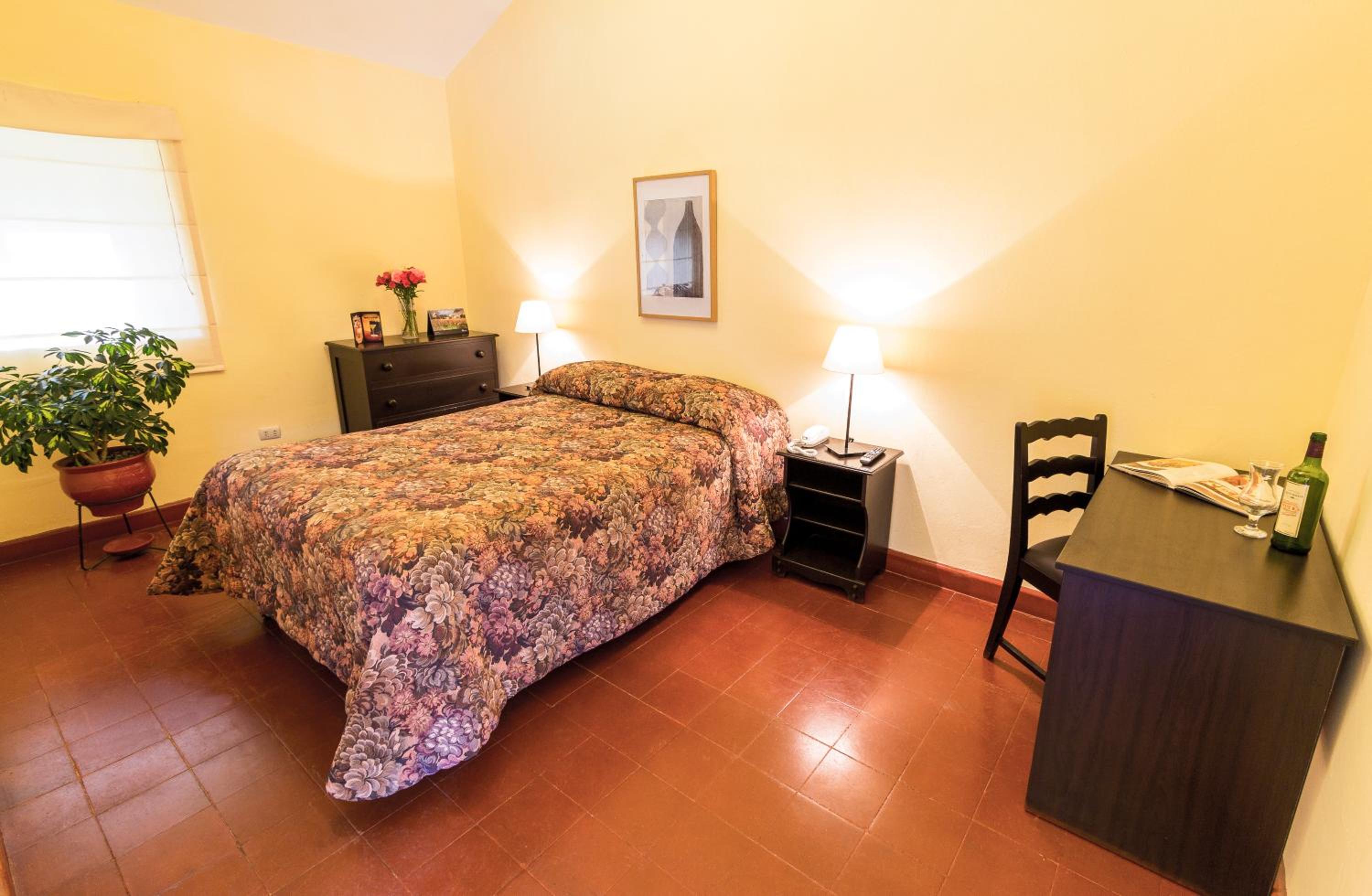 Standard Double Room - Photo 1