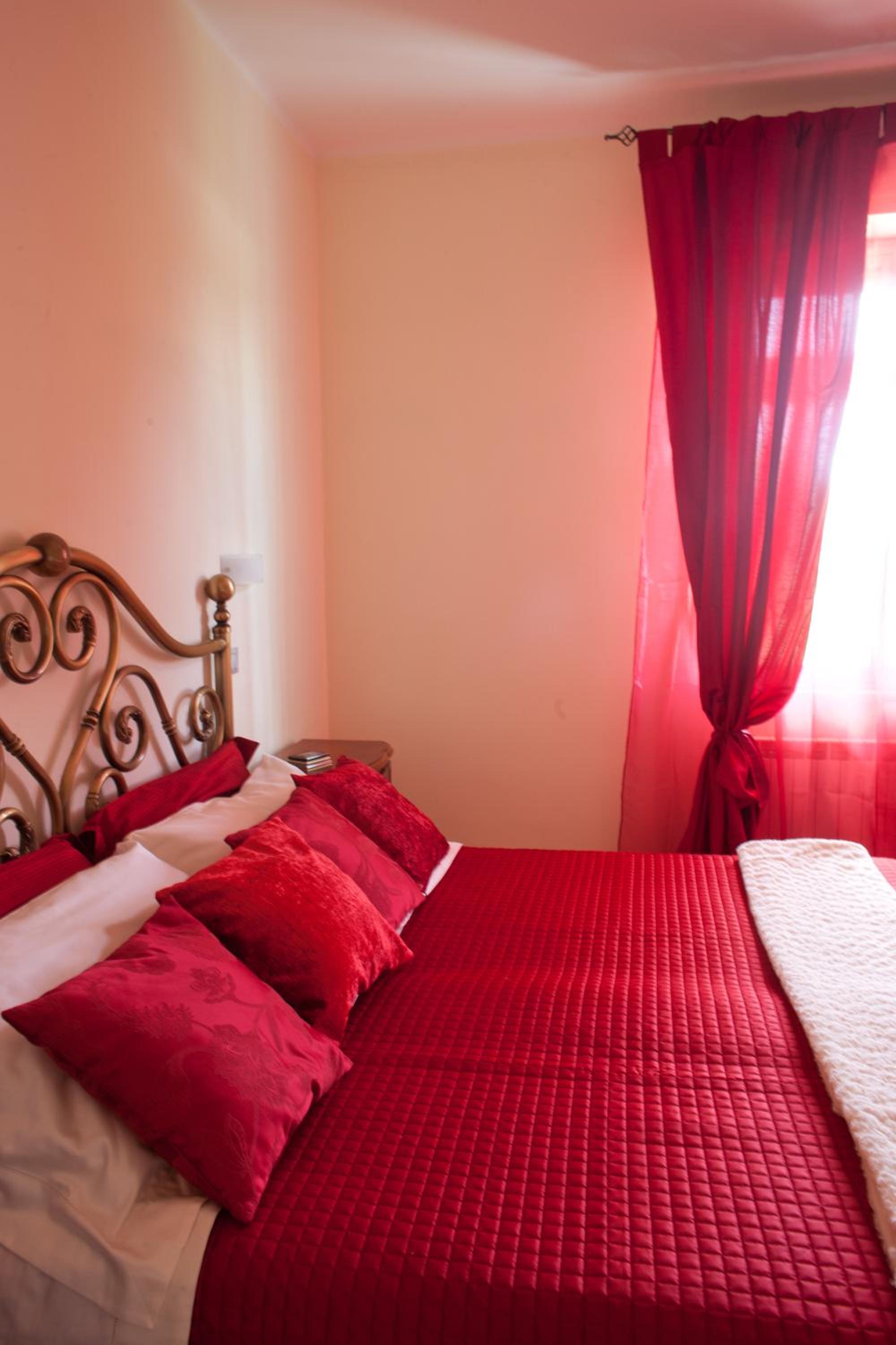 Double Room with Private External Bathroom photo 3