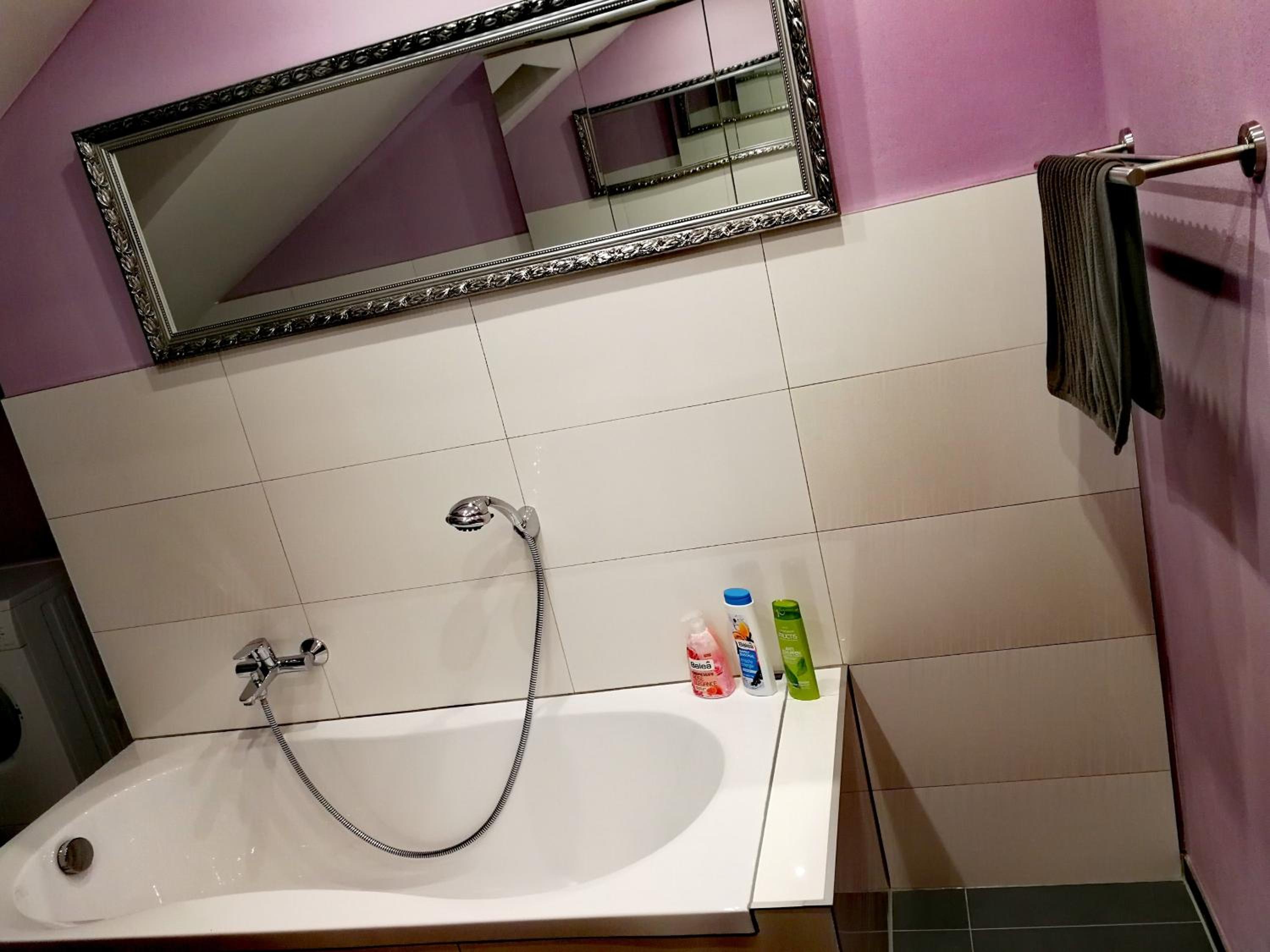 Two-Bedroom Apartment - Photo 29