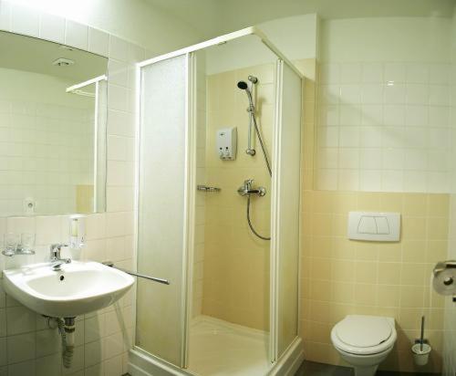 Double Room - Photo 2