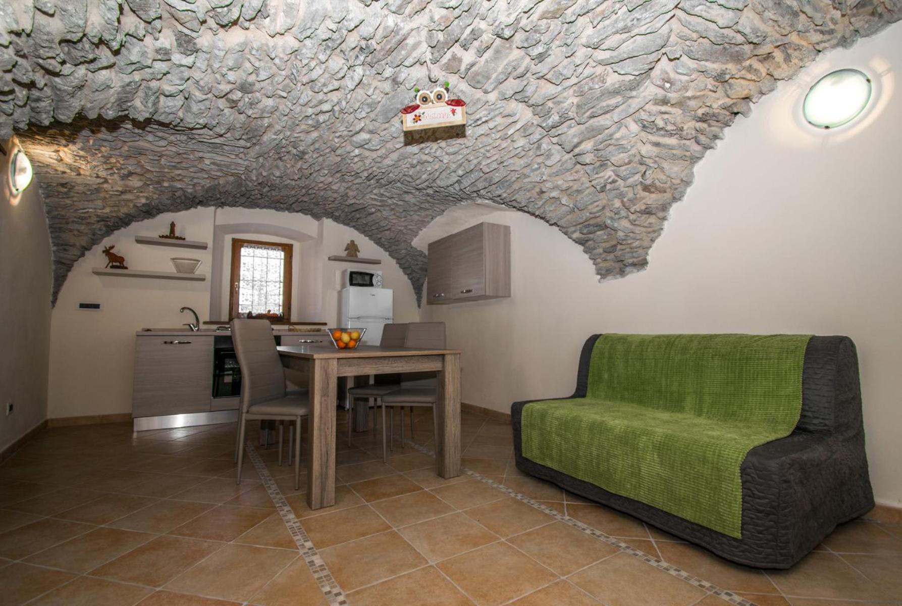 One-Bedroom House photo 2