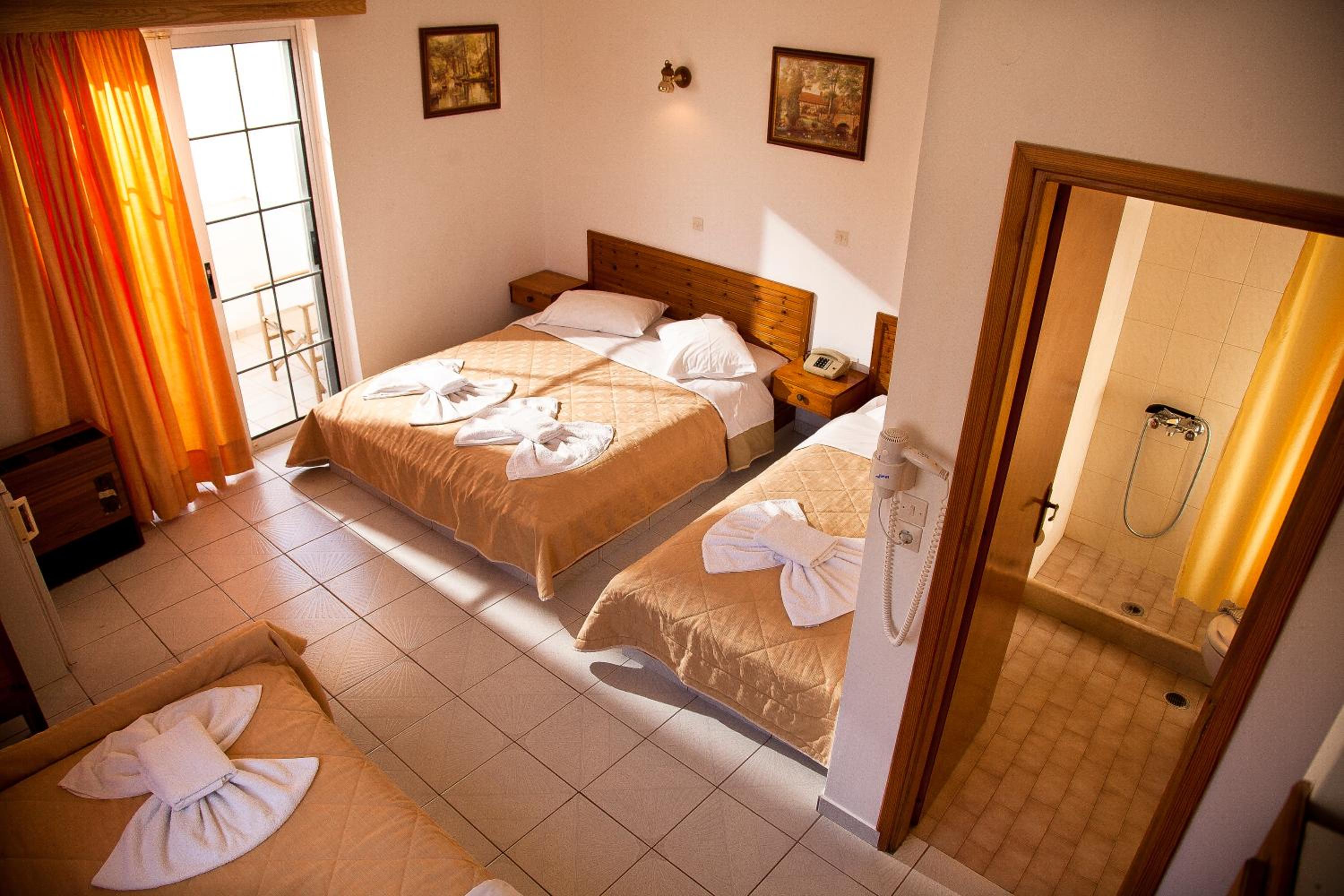 Quadruple Room photo 3
