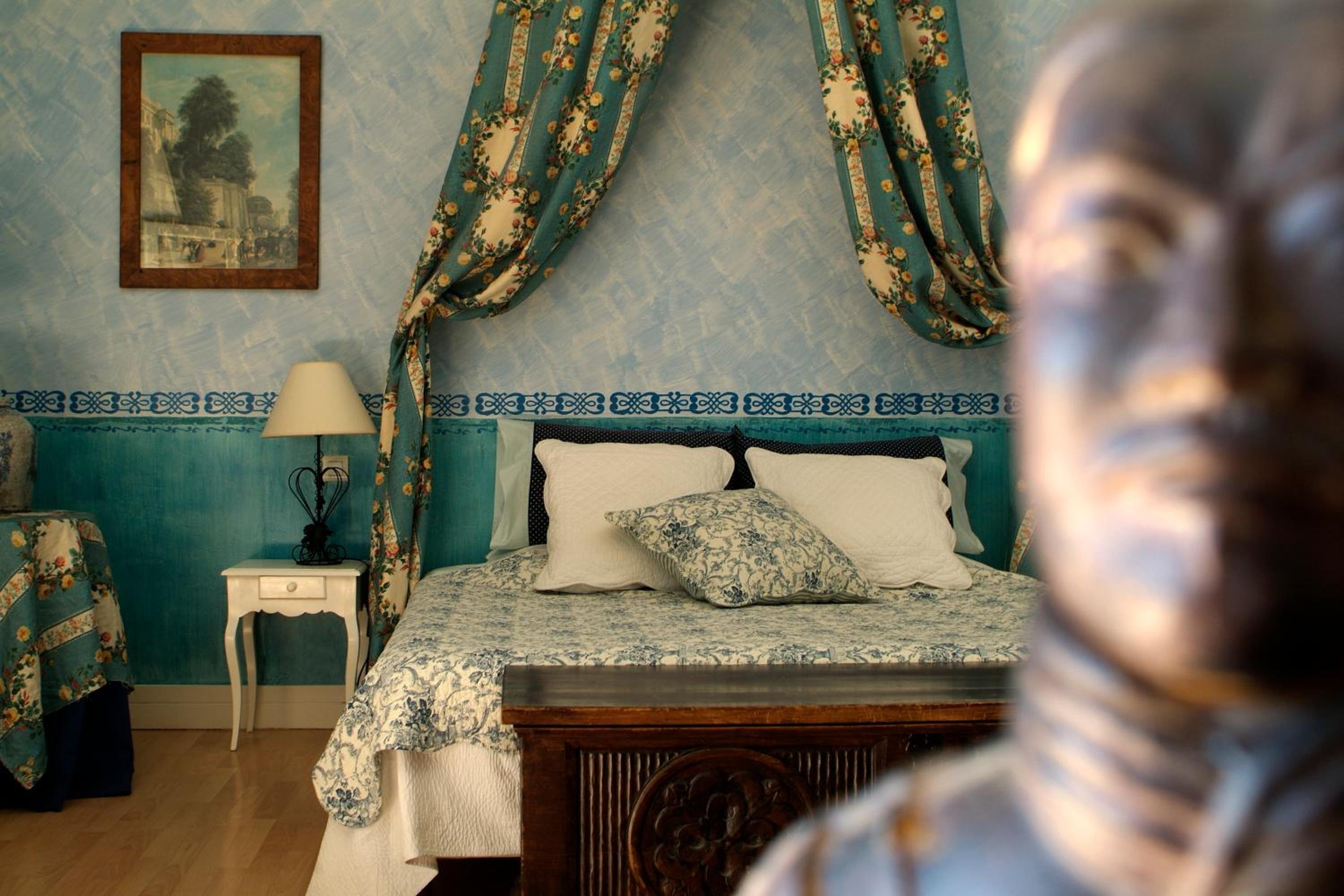 Deluxe Double Room - Photo 7