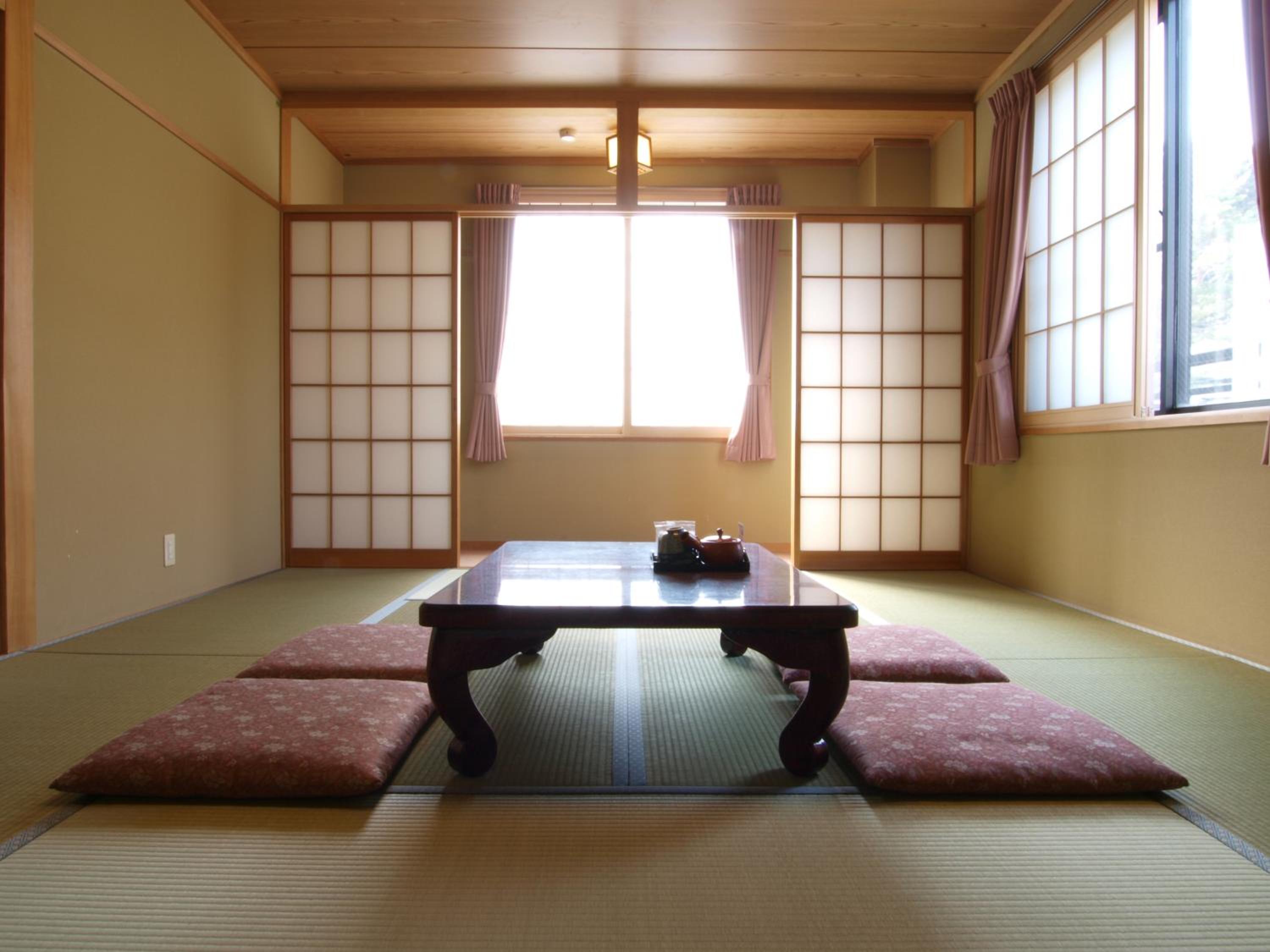 Japanese-Style Quadruple Room