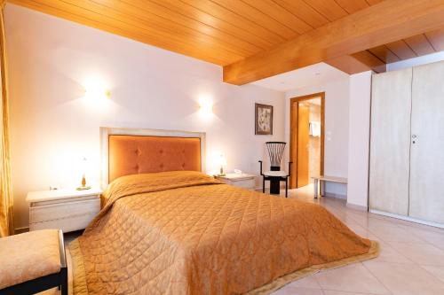Double Room with Balcony photo 2