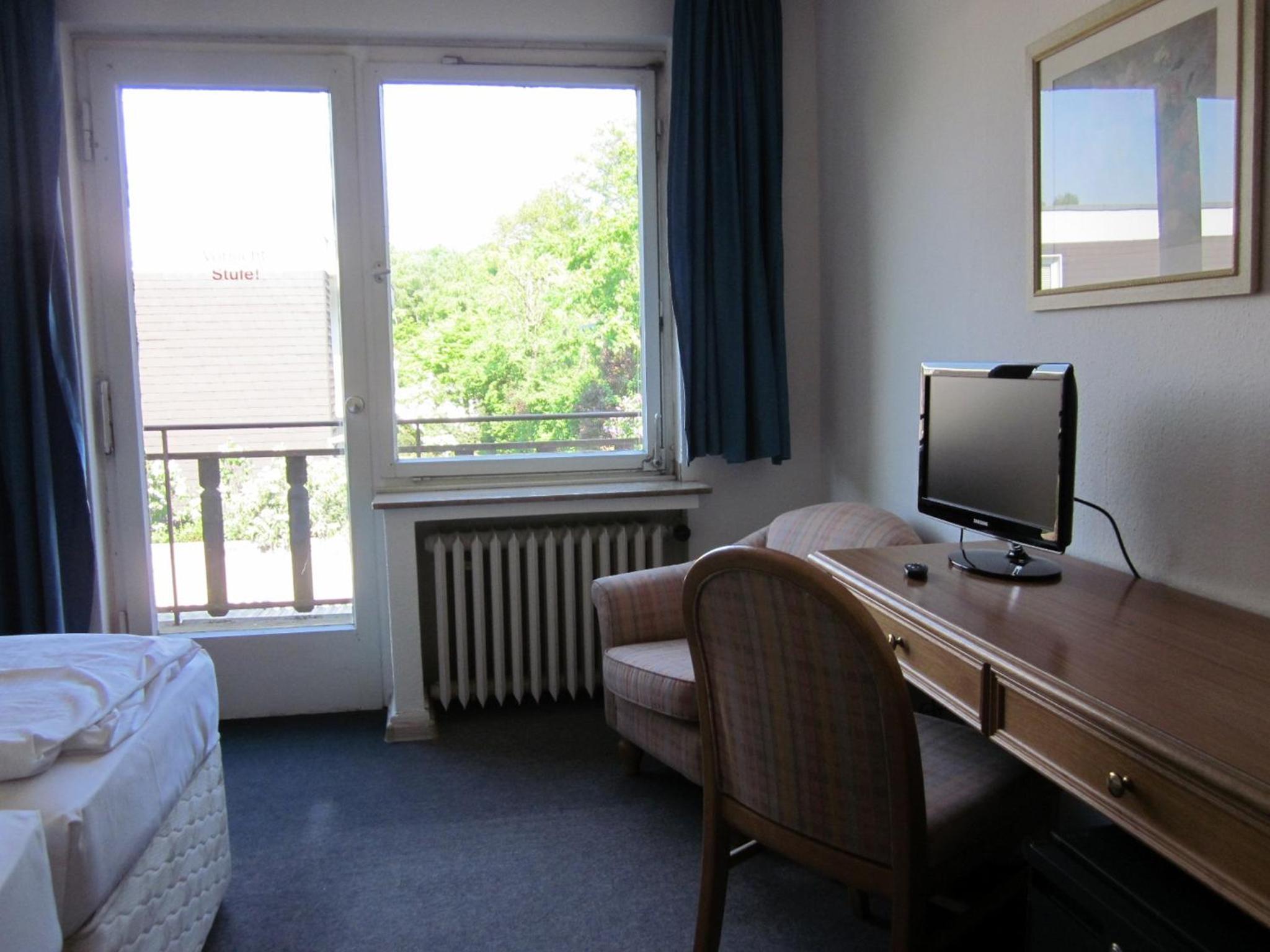 Double Room - Photo 5