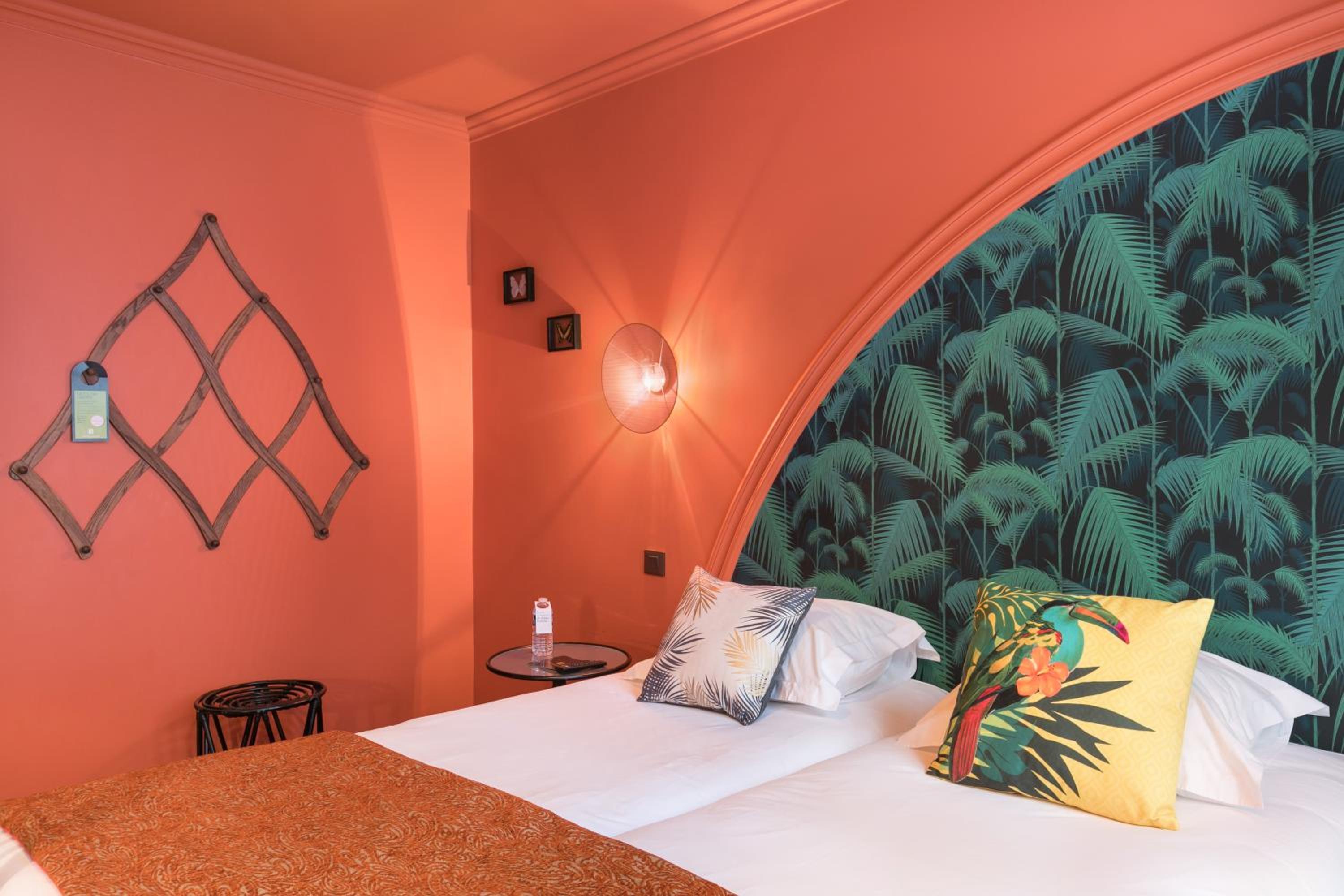 Standard Double or Twin Room - Photo 3