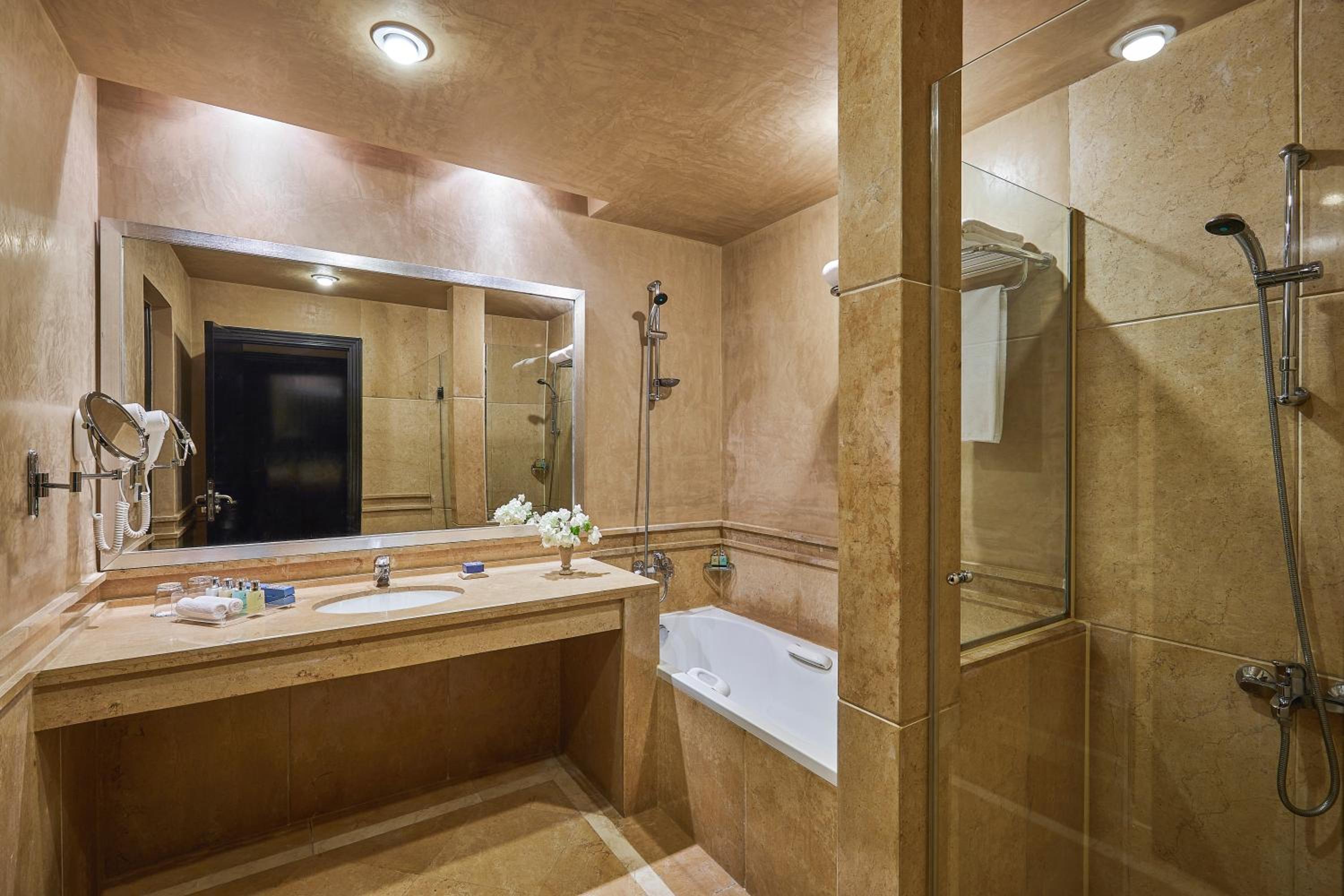 Royal Suite with Sea View thumbnail 5