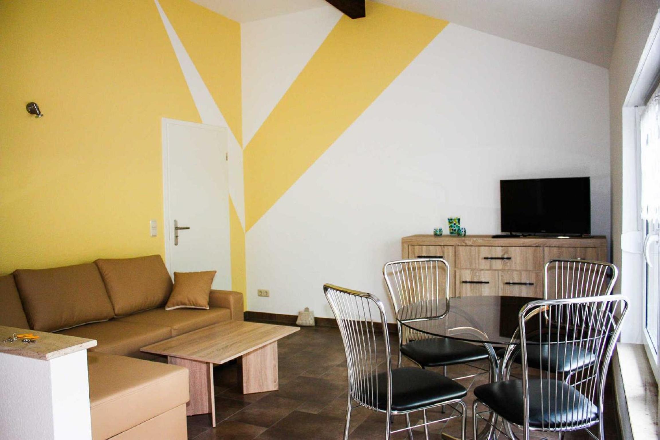 One-Bedroom Apartment with Terrace photo 1