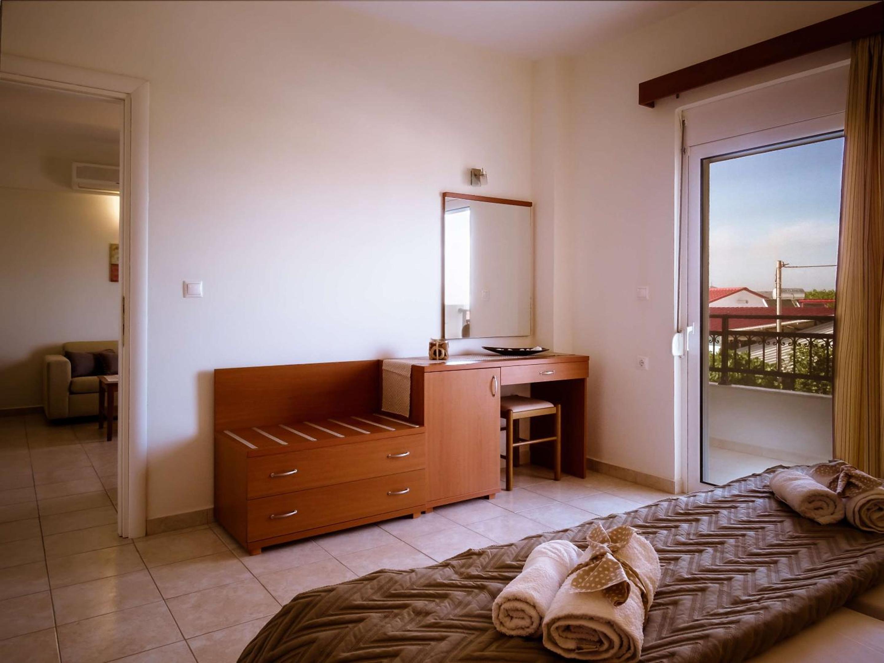 Apartment with Garden View photo 3