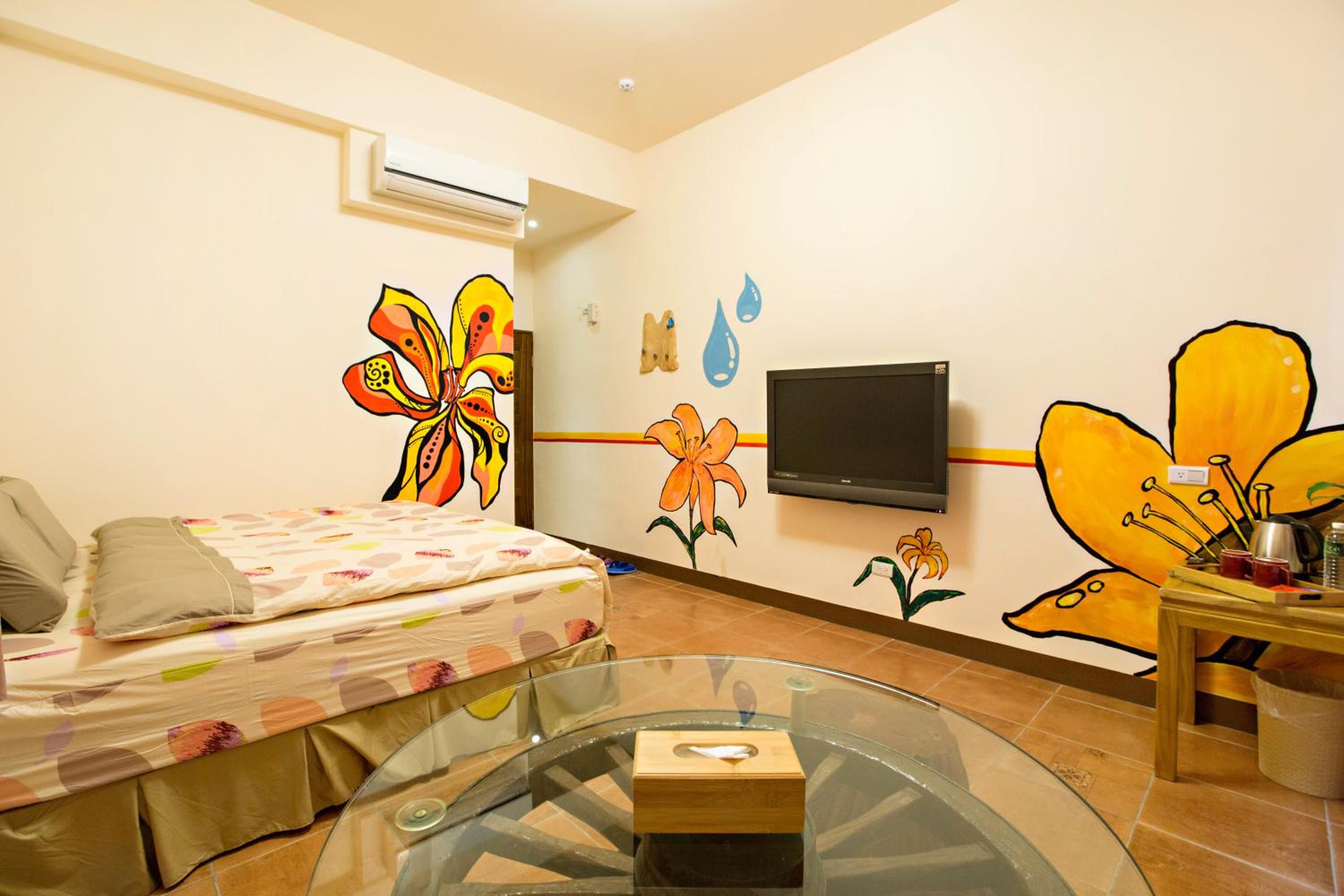 Deluxe Double Room with Shower photo 1