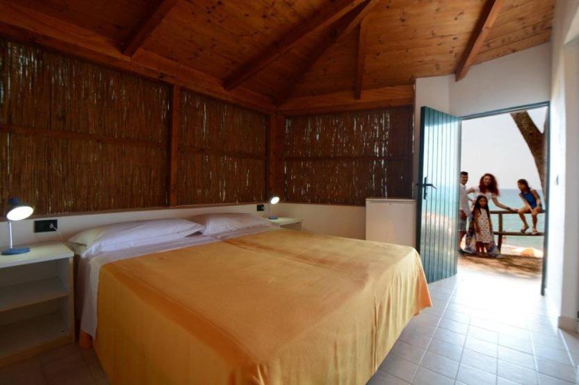 Family Bungalow photo 2