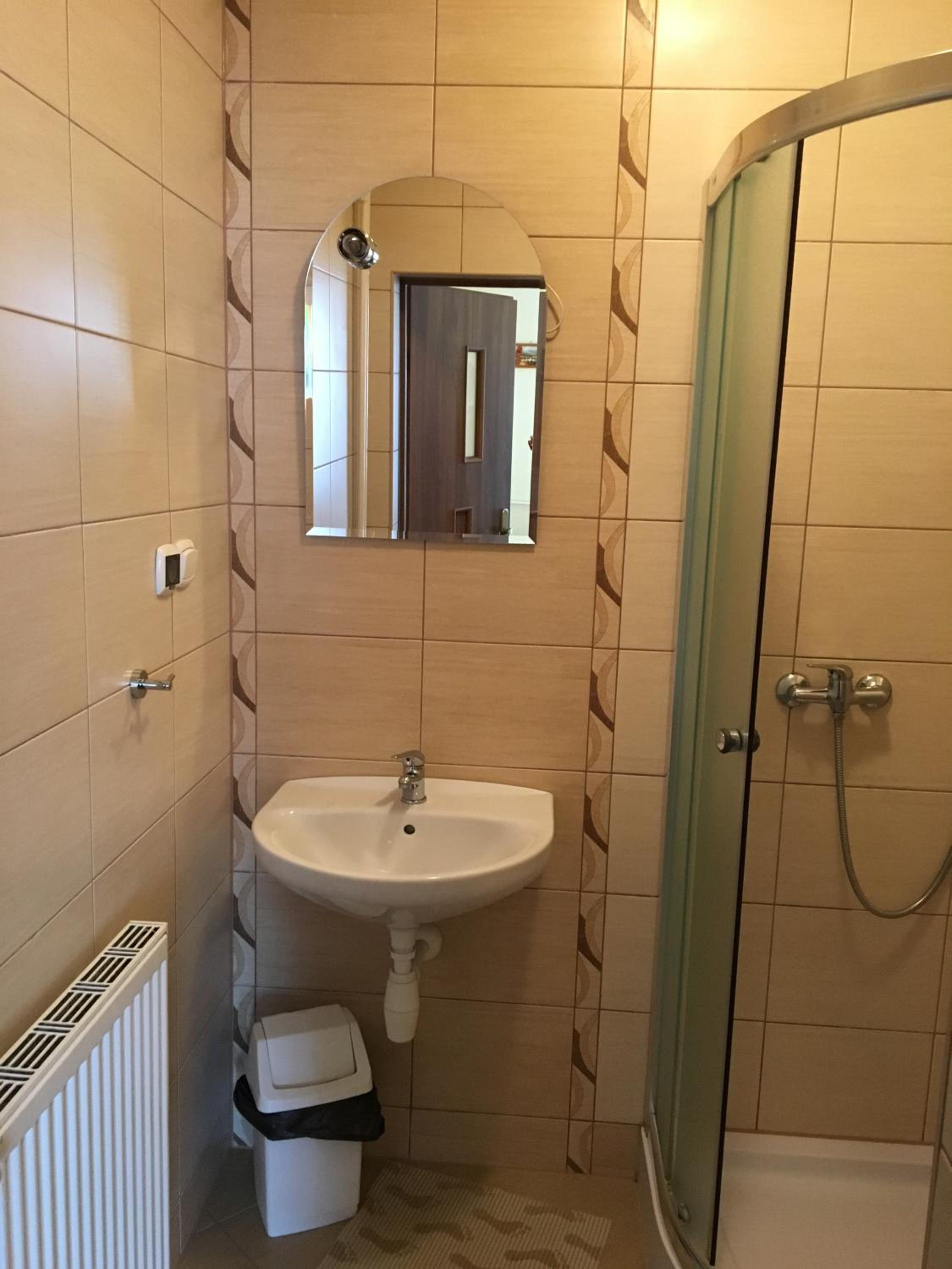 Triple Room - Photo 3