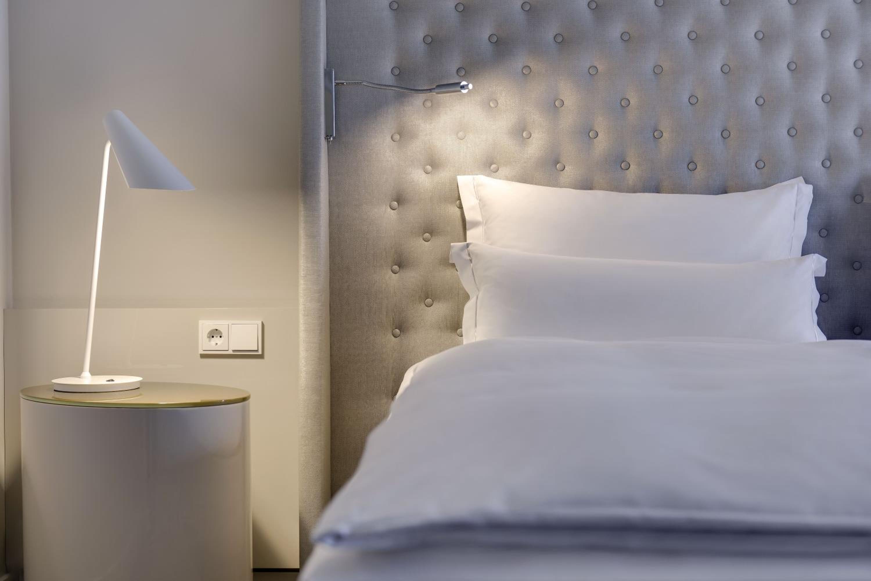 Executive Room - Photo 3