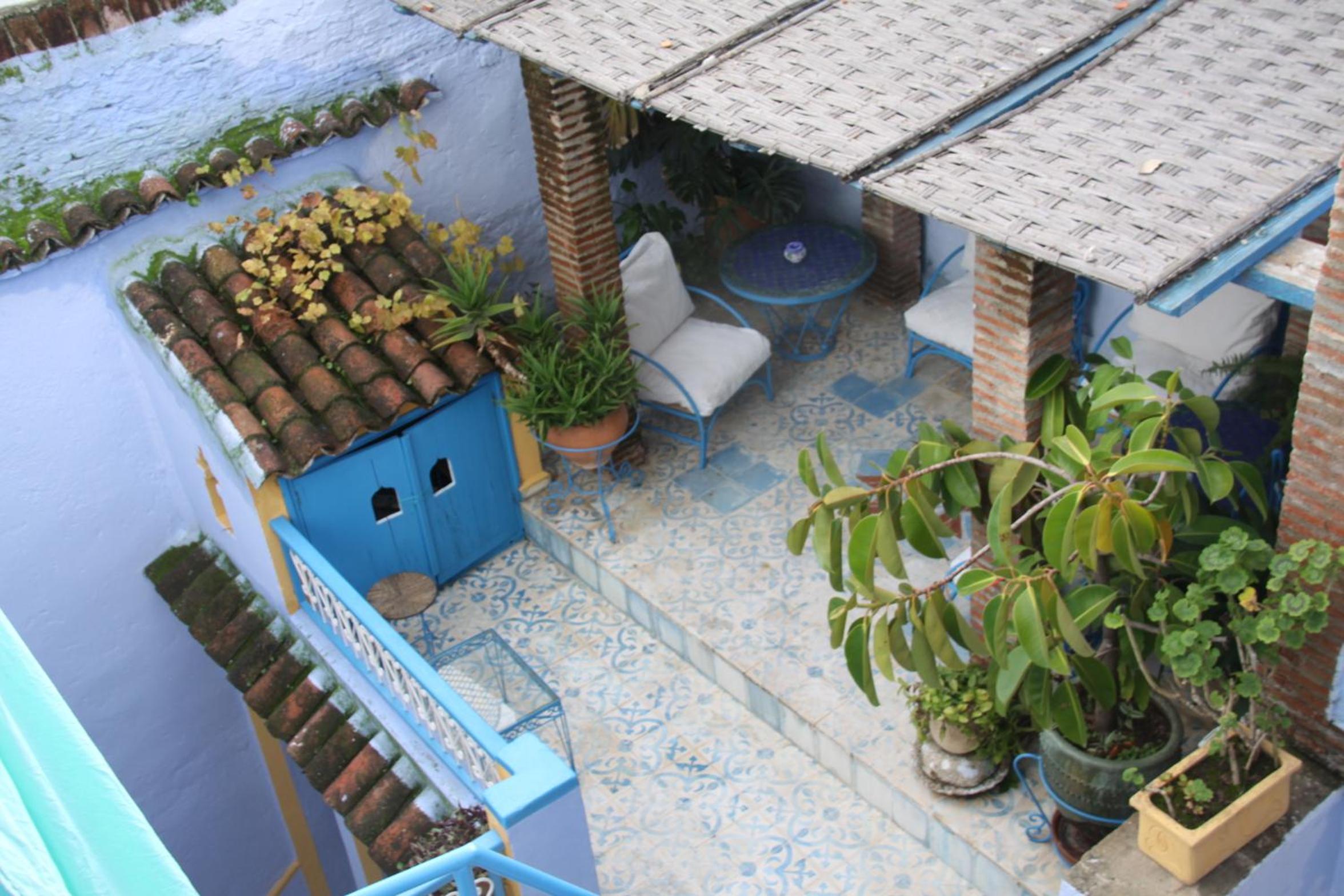 Triple Room with Private Bathroom - Photo 2
