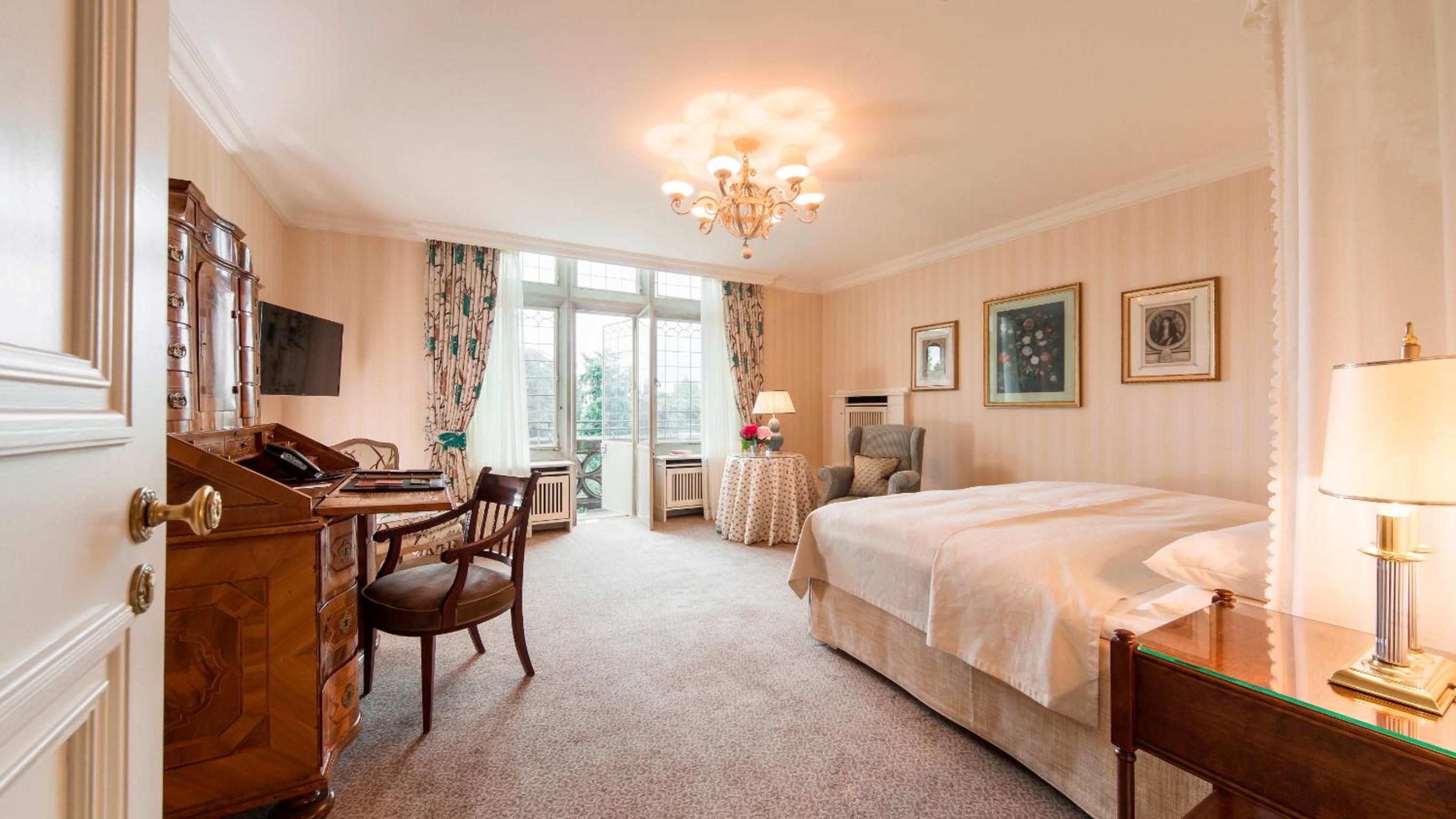 Schloss Großes Balkonzimmer Schloss Großes Balkonzimmer