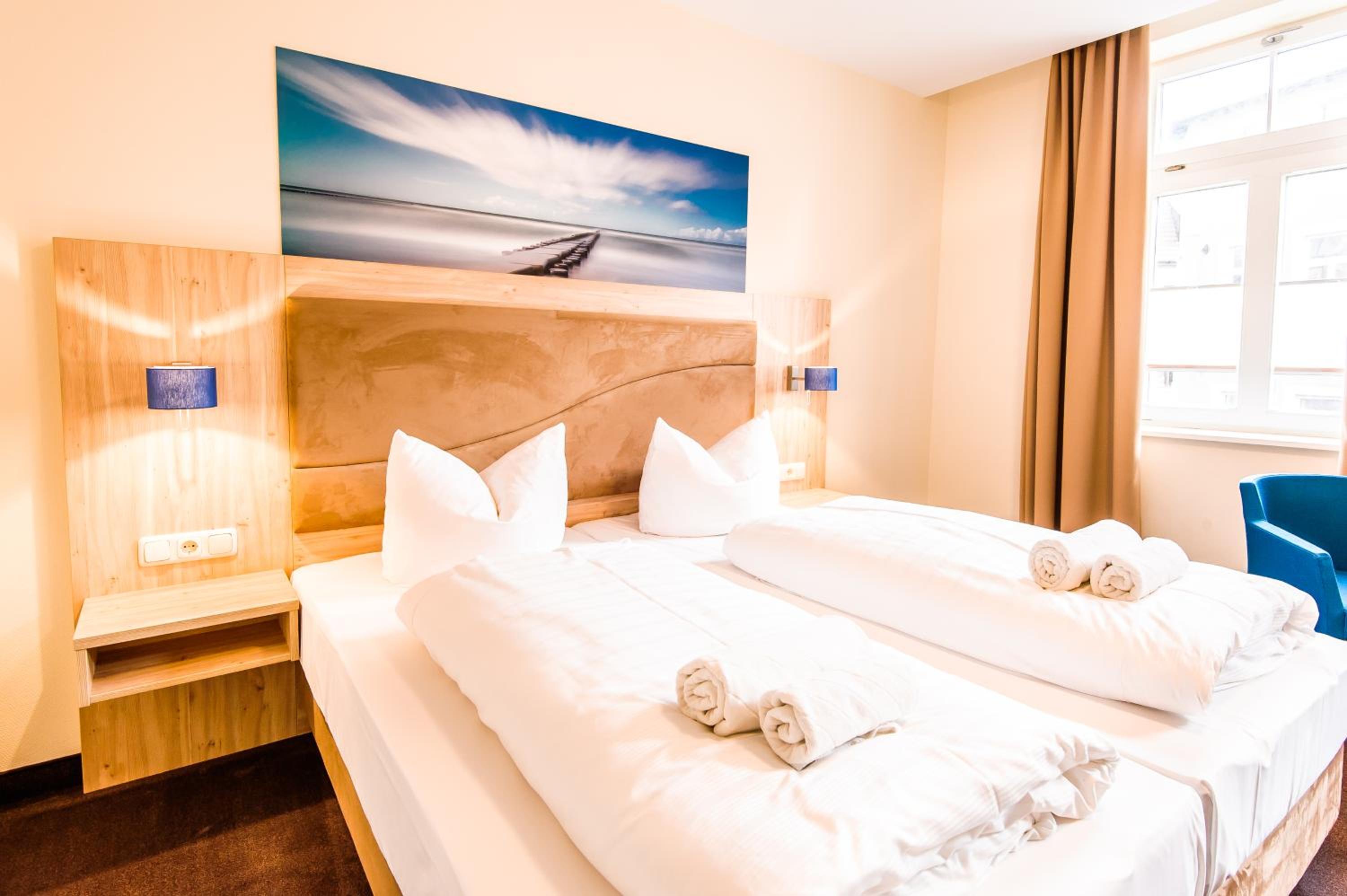 Double Room - Photo 8