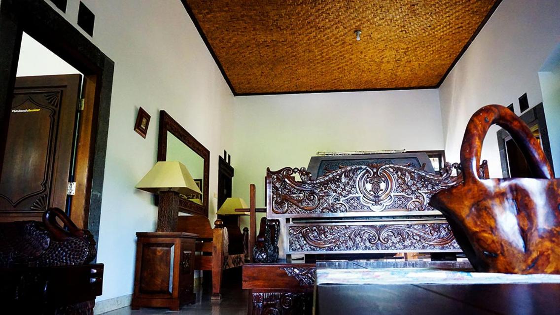 Deluxe King Room - Photo 5