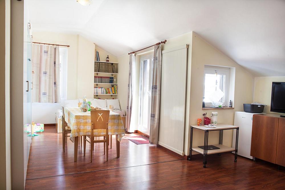 Family Suite with Balcony photo 3