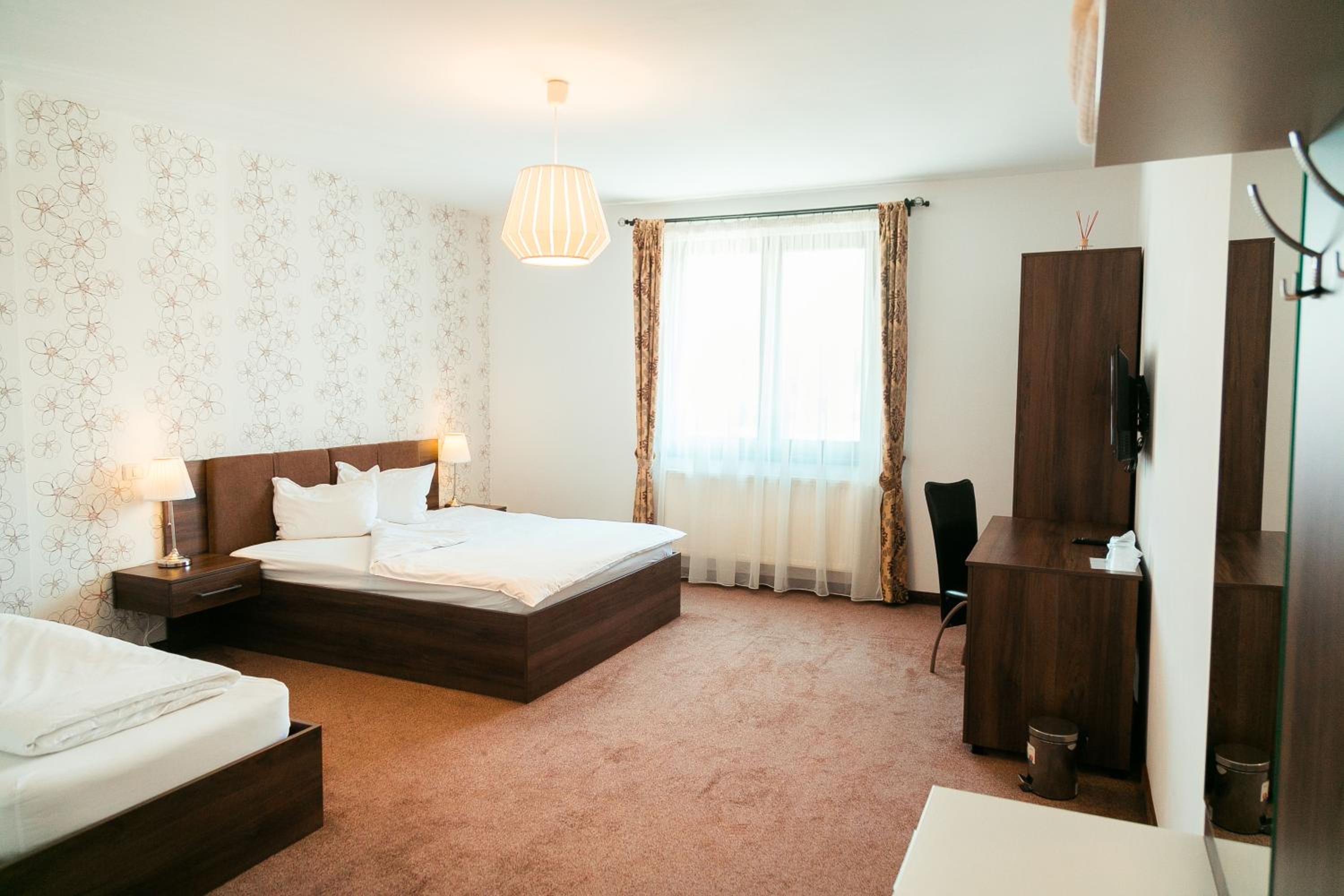 Superior Triple Room photo 3