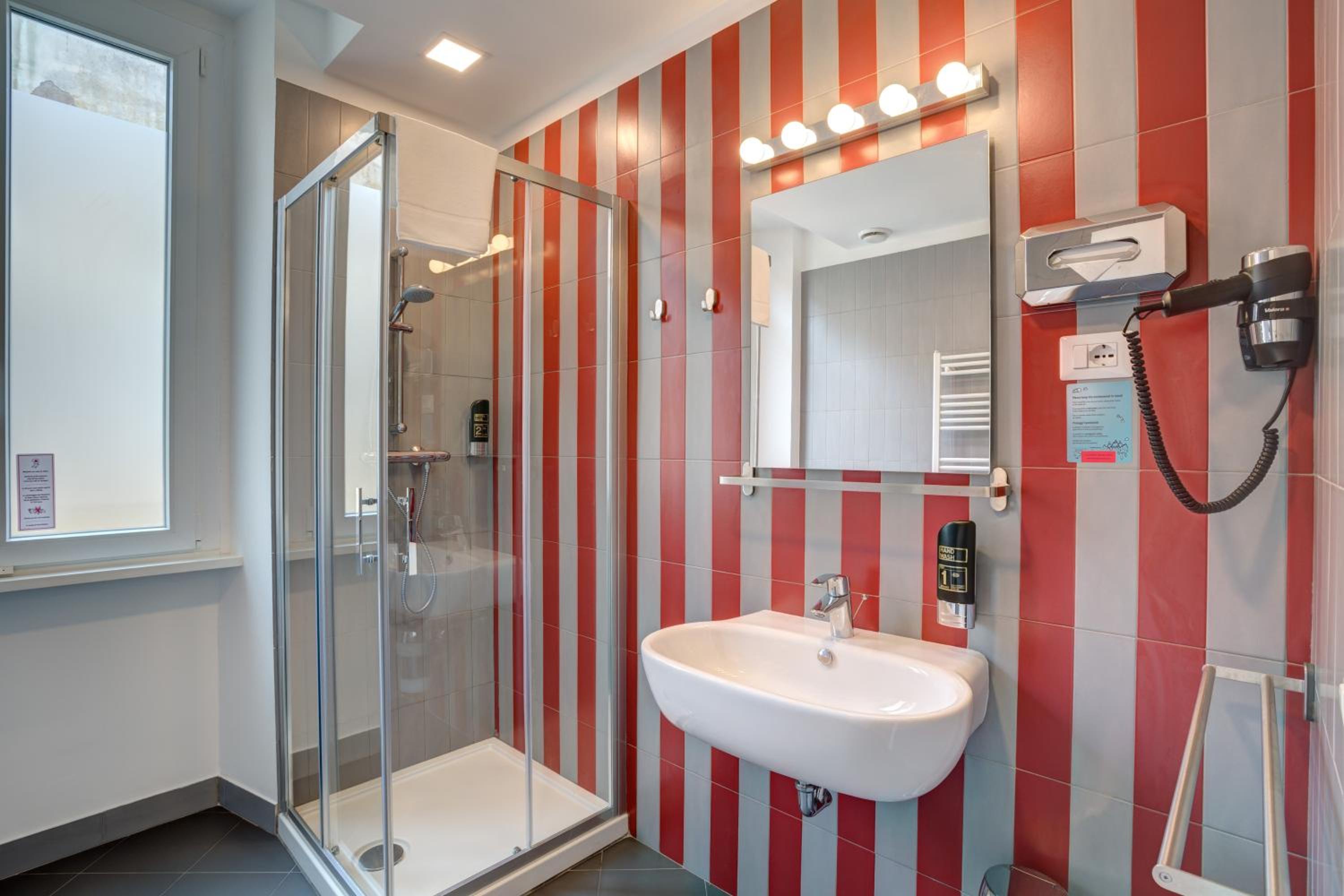 Double Room for Single Use photo 2