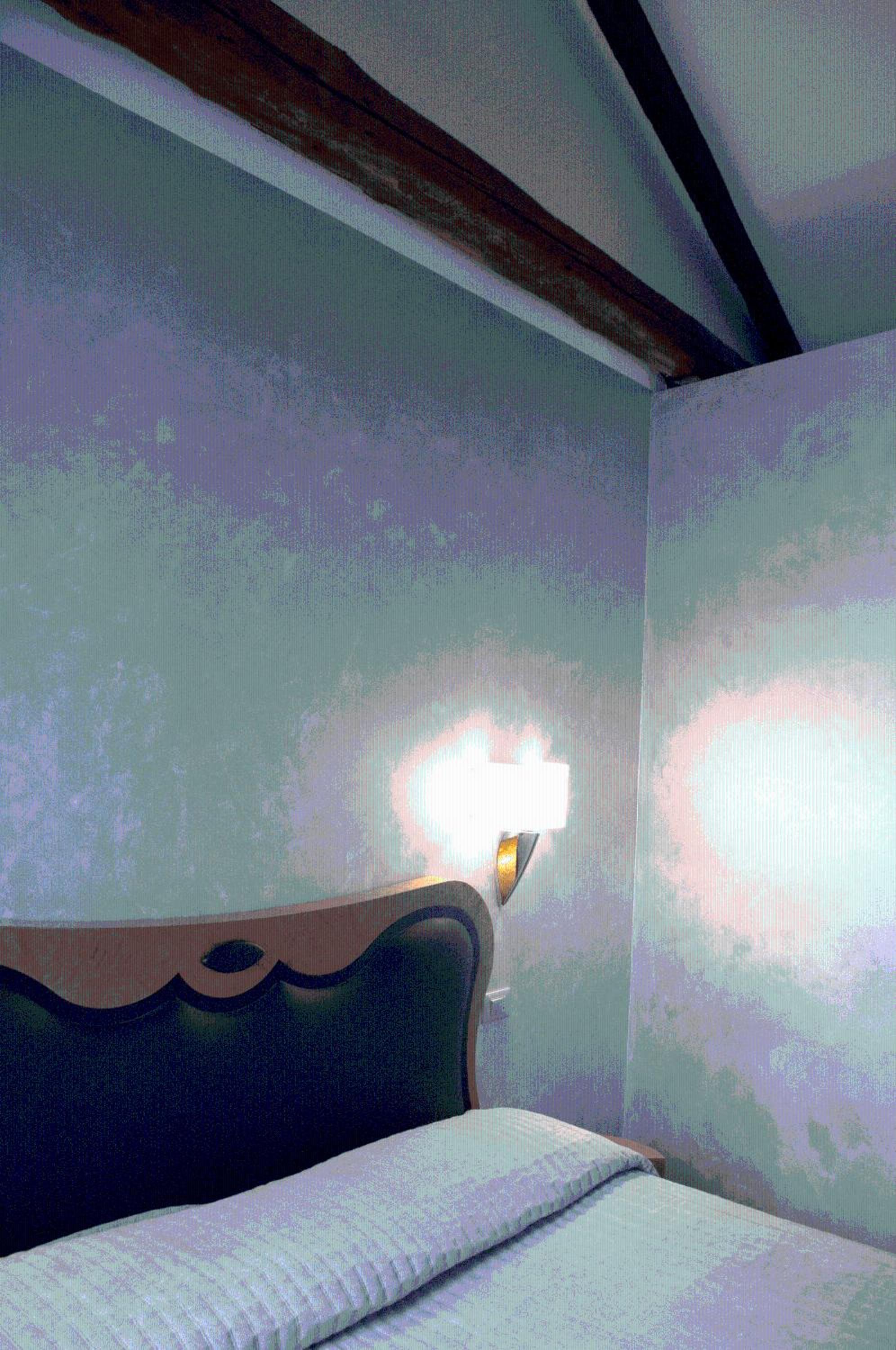 Double Room - Annex thumbnail 6