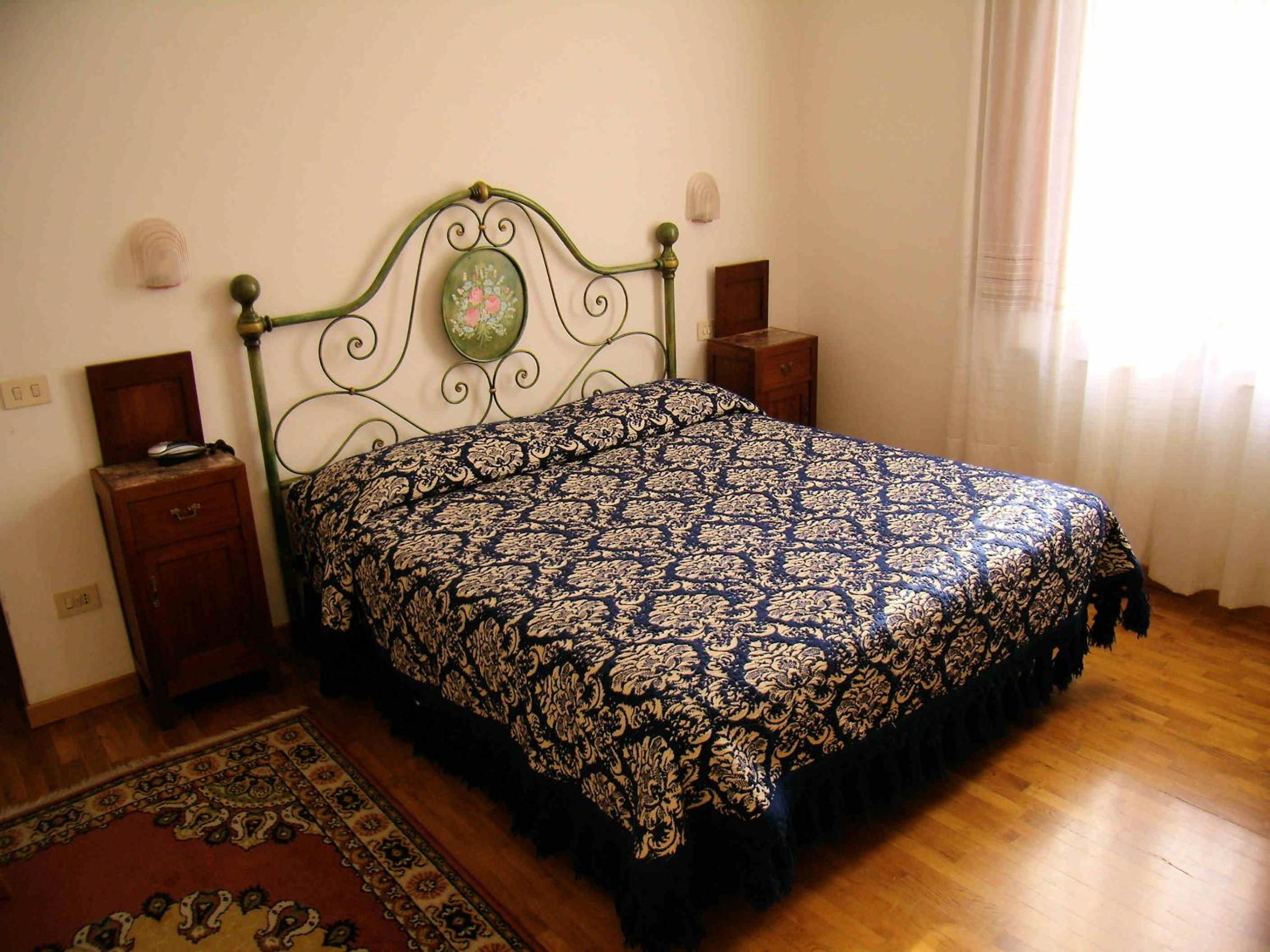 Double or Twin Room - Photo 21