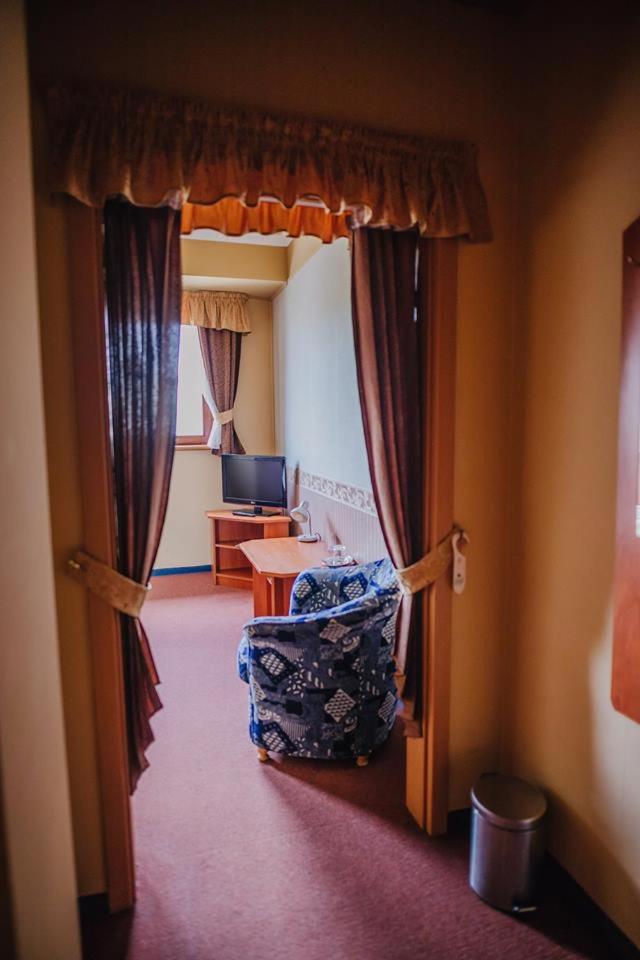Single Room photo 2