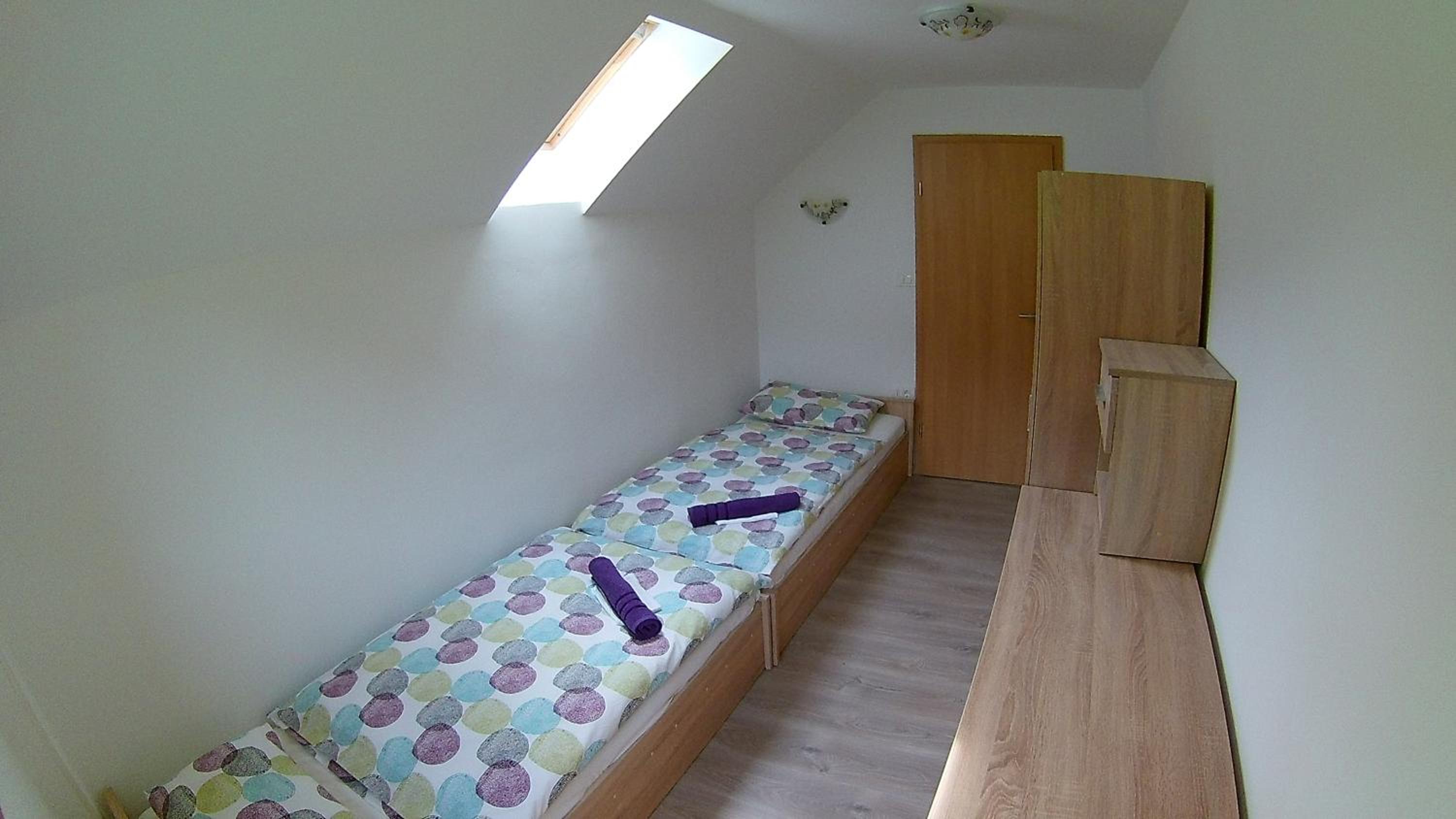 Apartment with Mountain View - Photo 17
