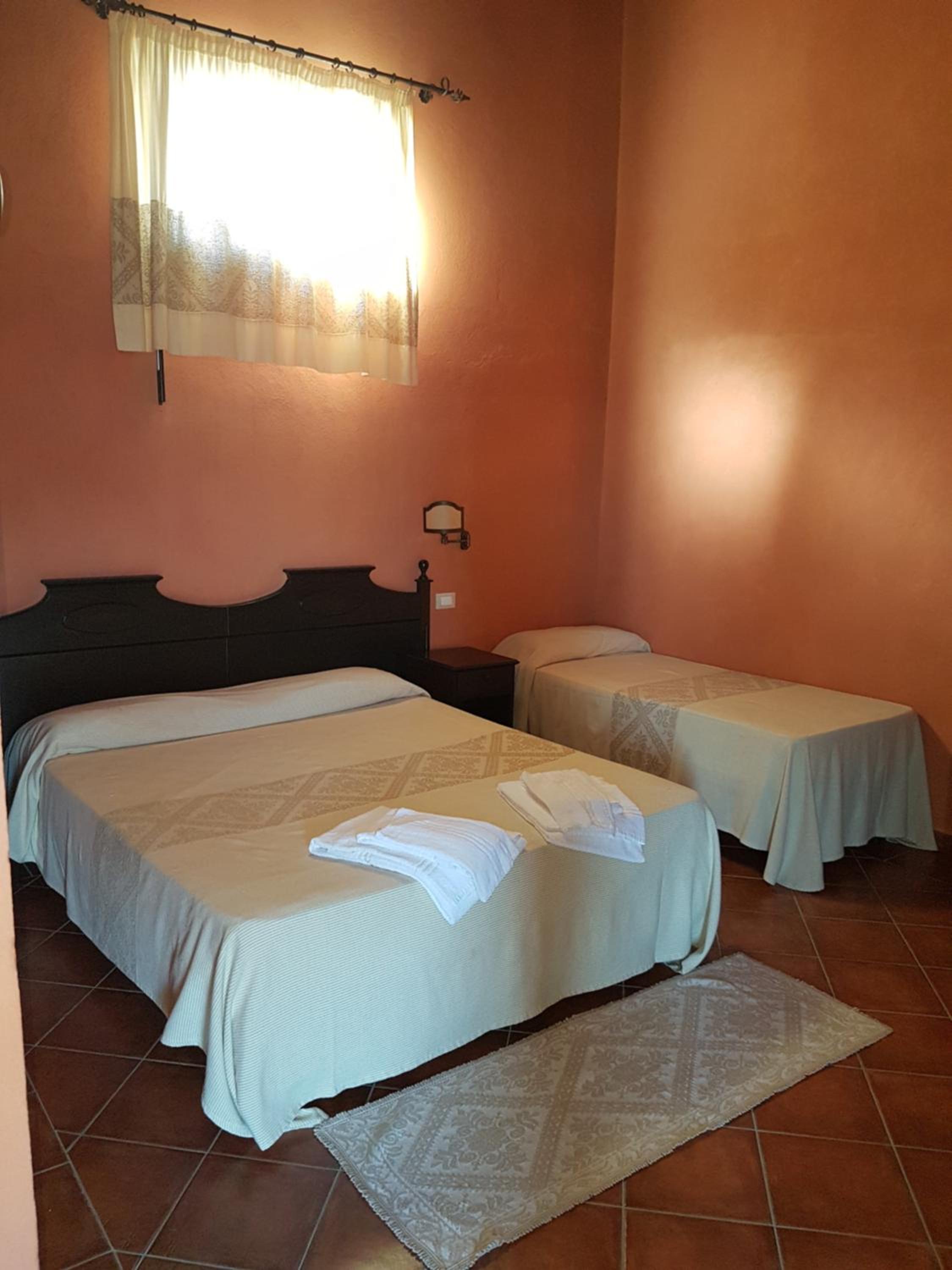Triple Room - Photo 1
