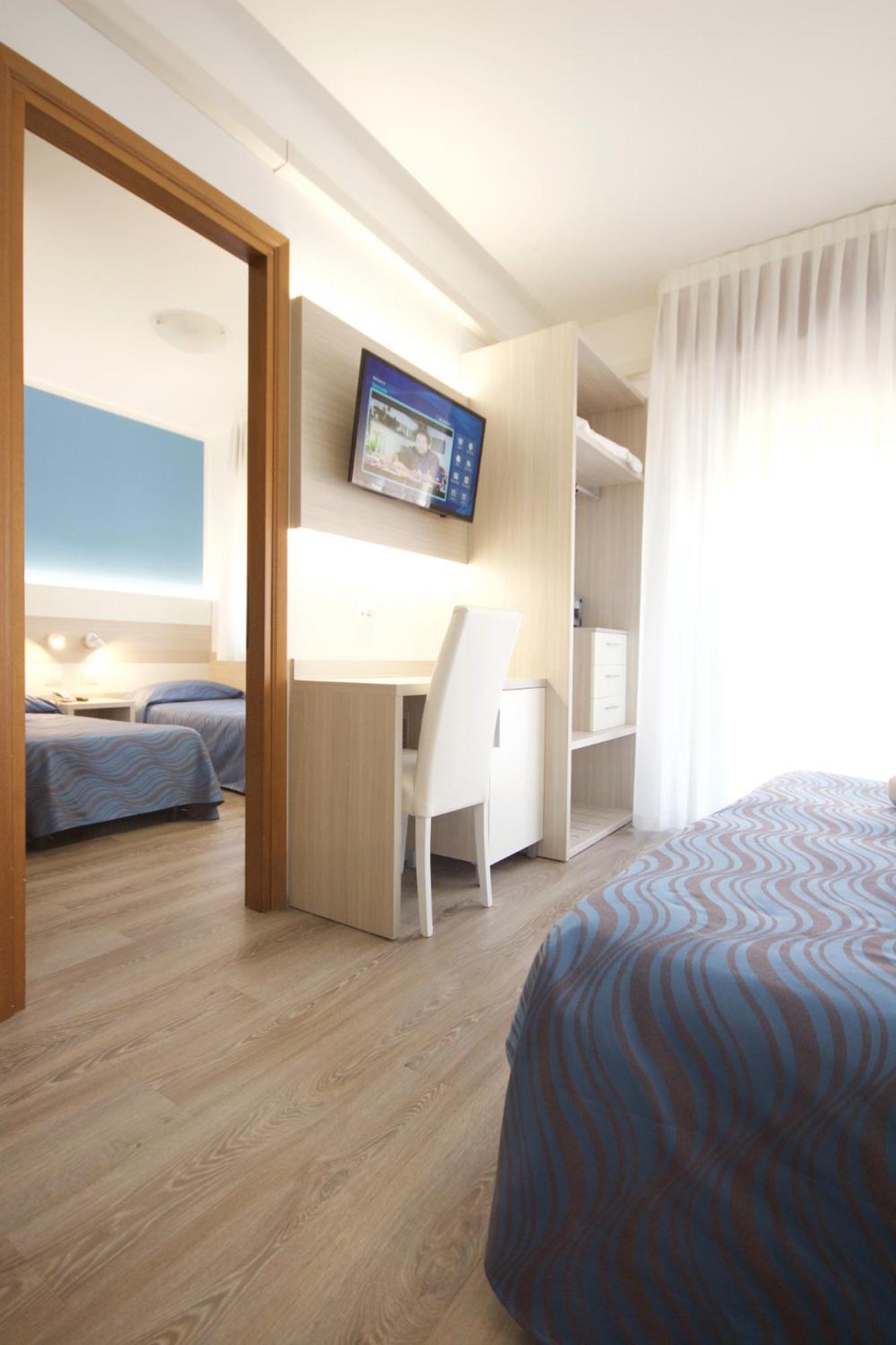 Quadruple Room photo 3