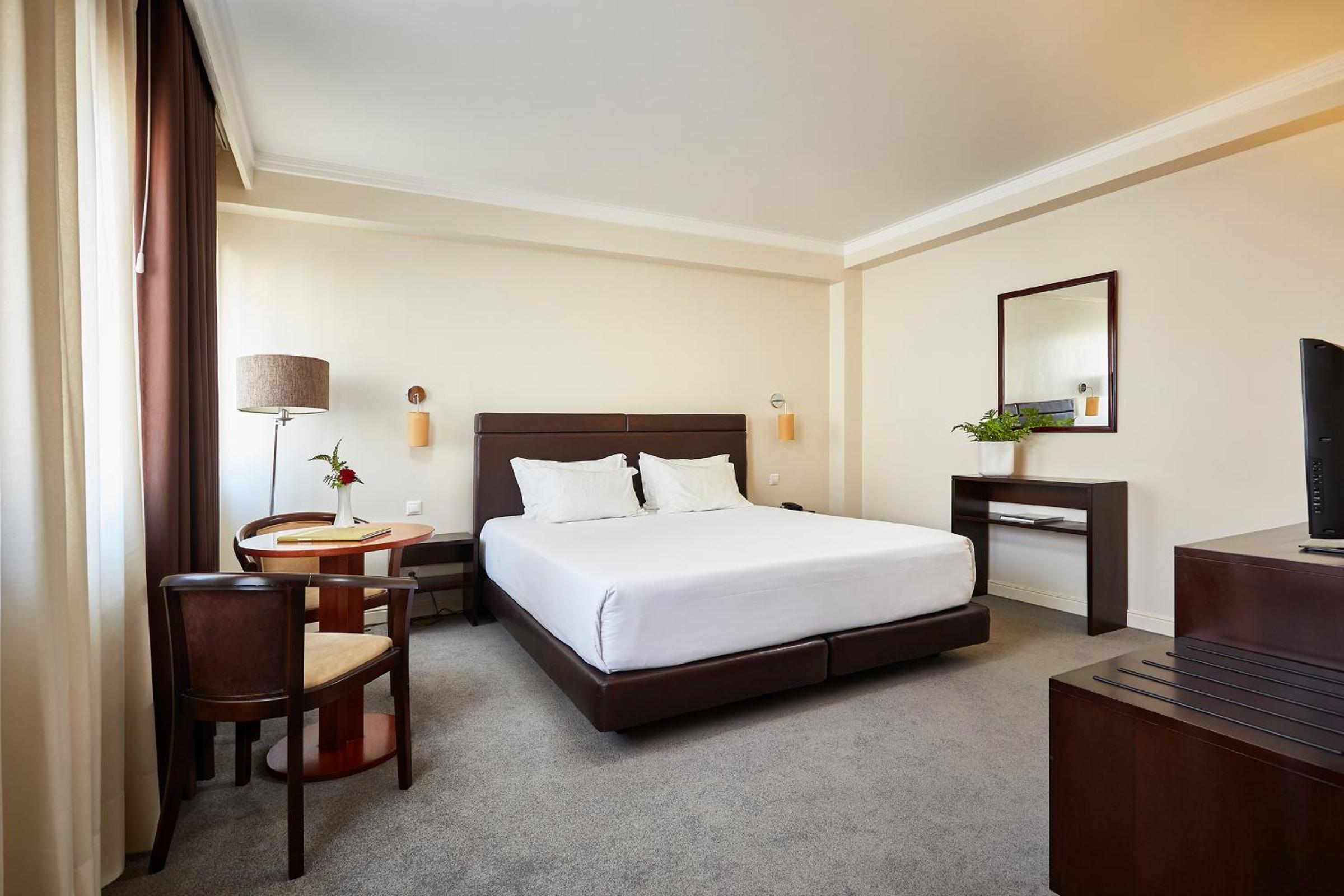 Double Room - Photo 4