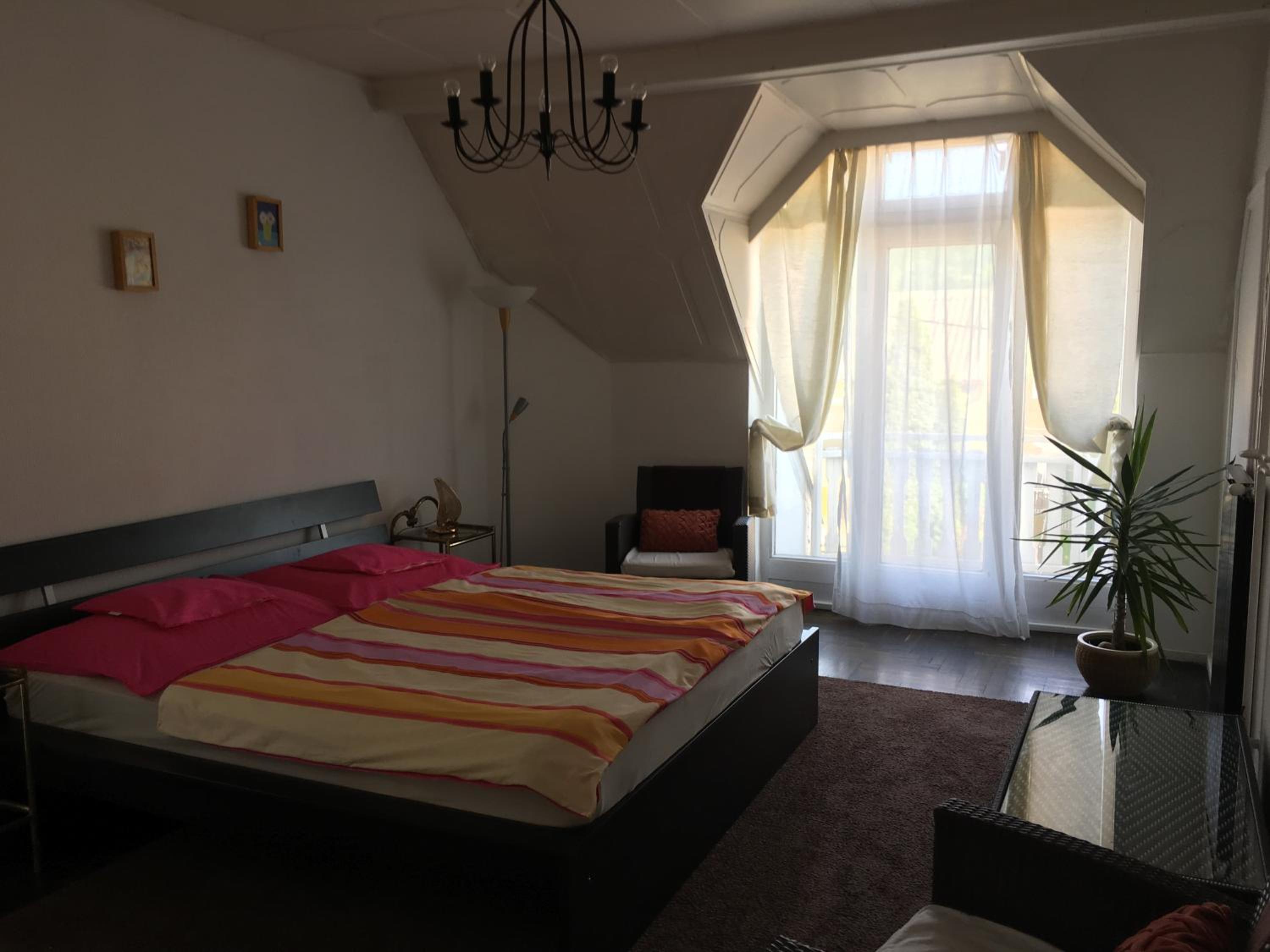 Apartment with Balcony photo 3
