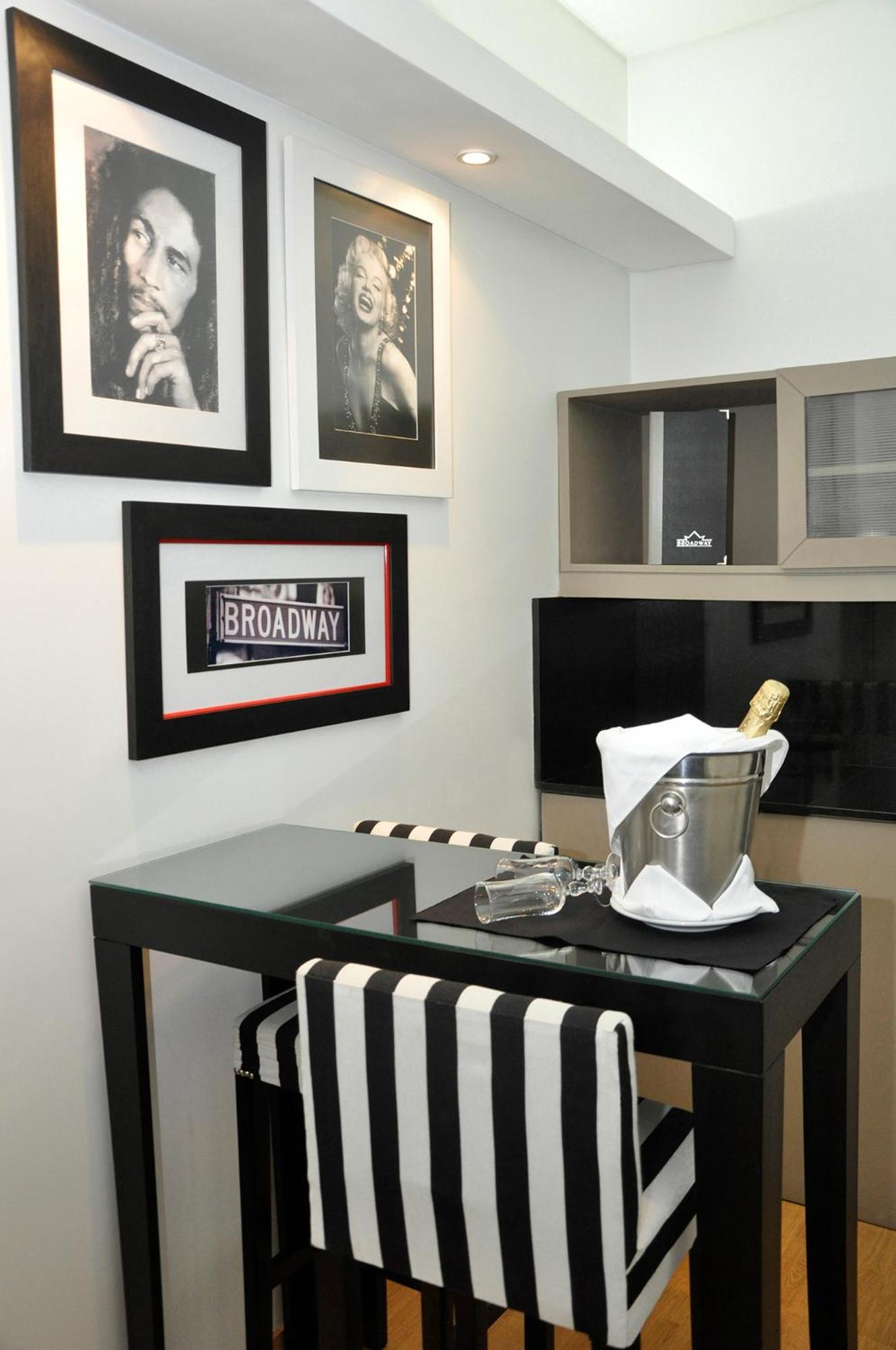 Executive Double or Twin Room thumbnail 6