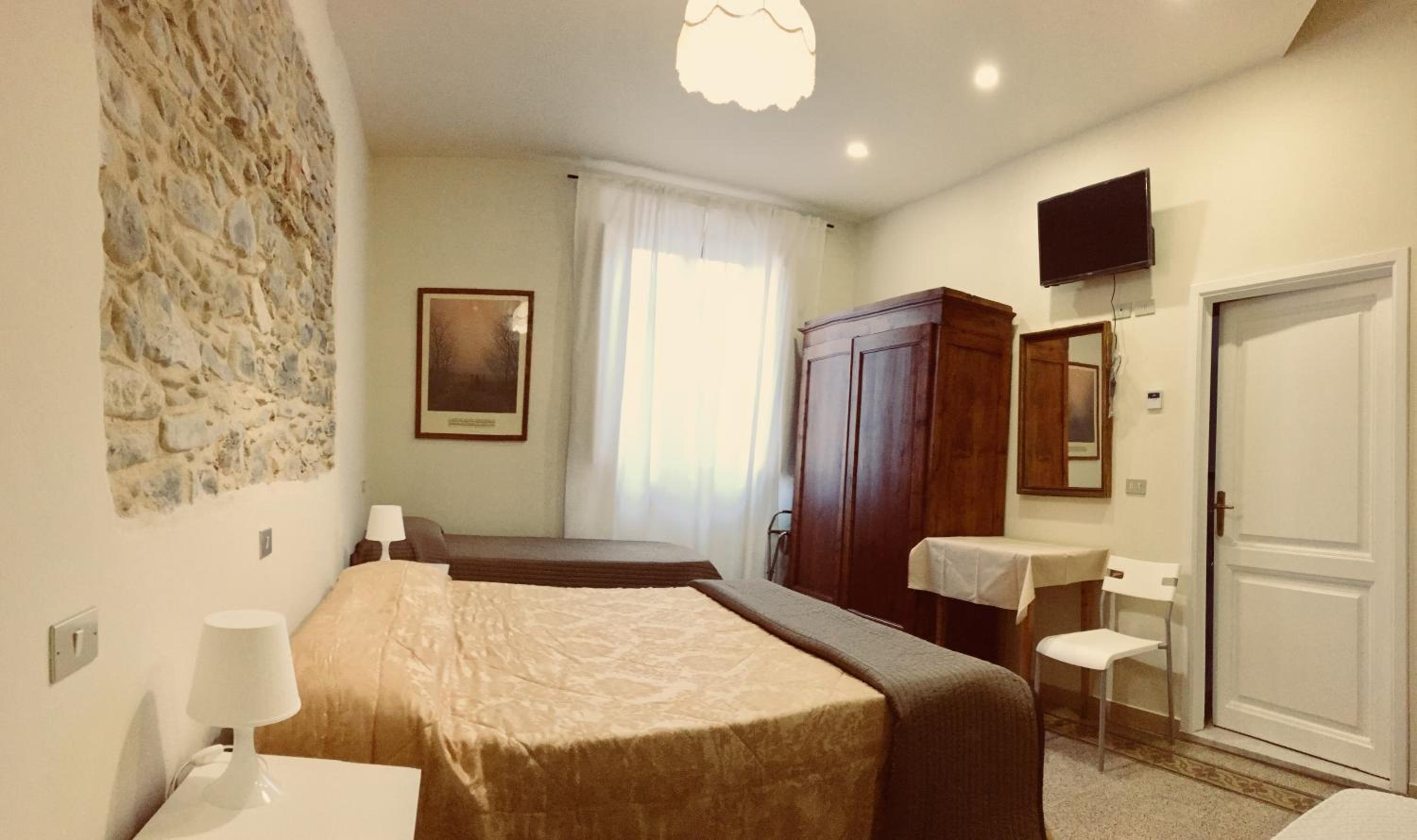 Quadruple Room photo 2
