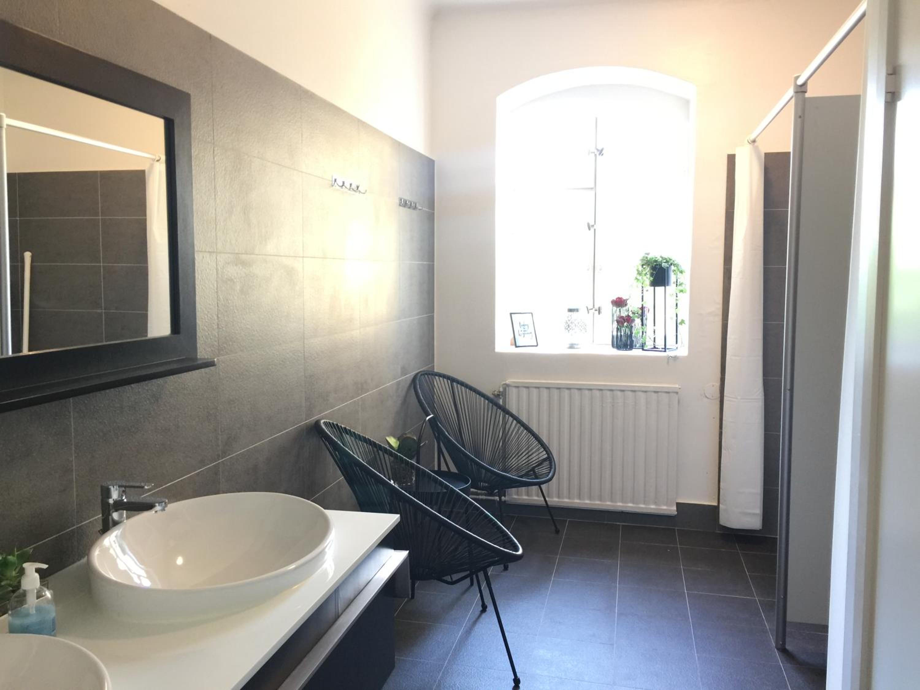 Double Room with Shared Bathroom and Lake View photo 3