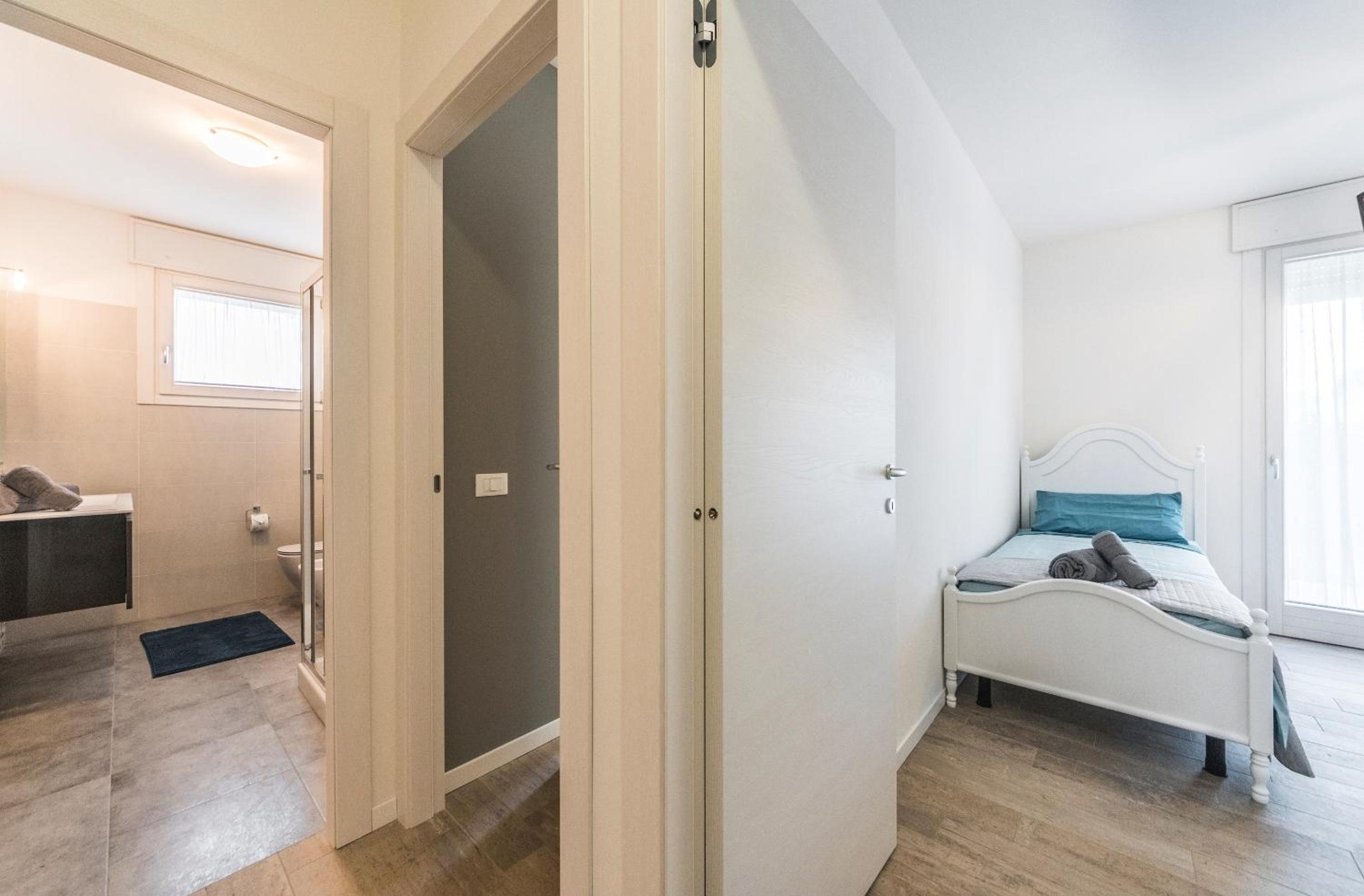 Apartment - Photo 21