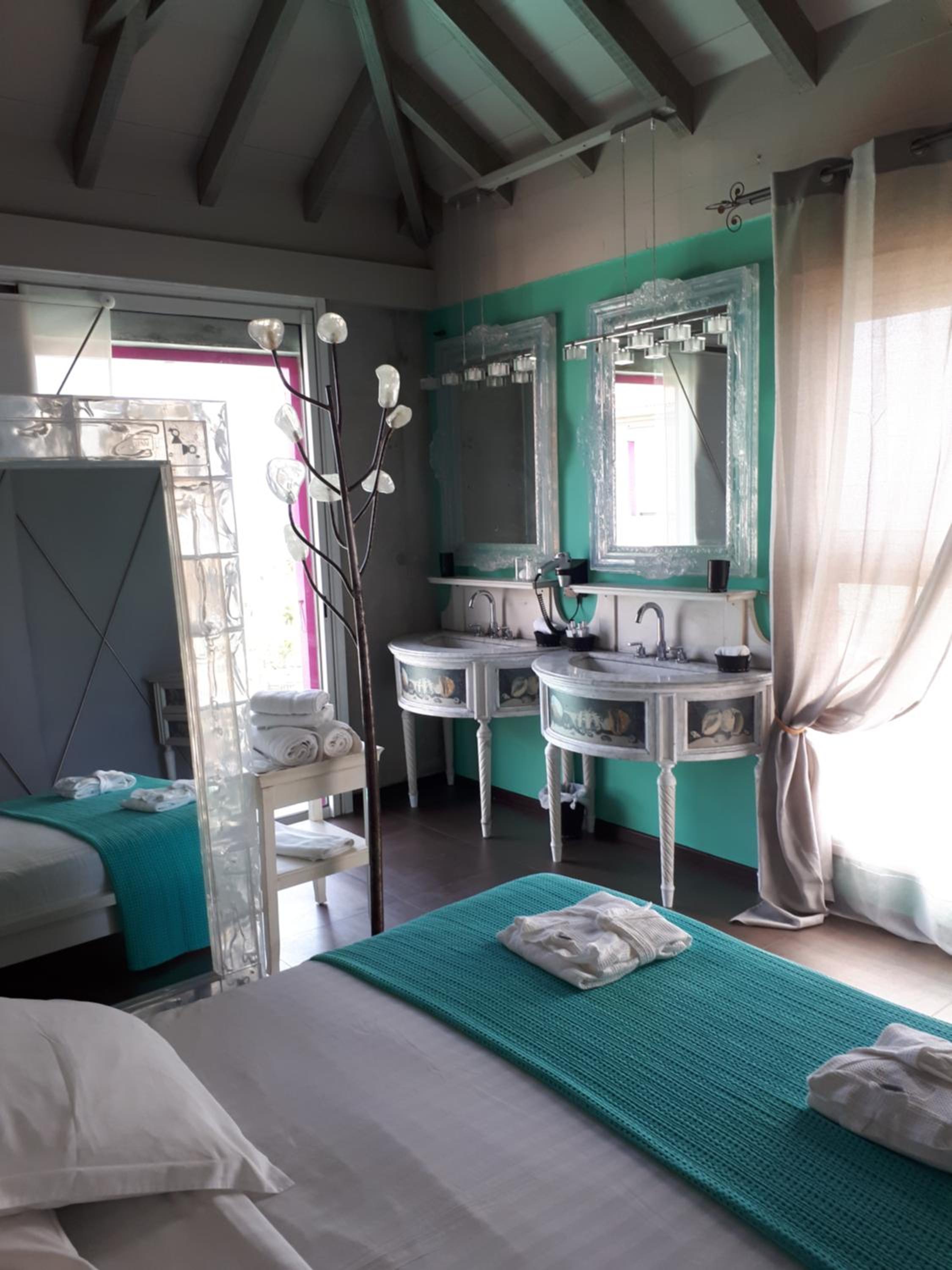 Villa with Sea View photo 2