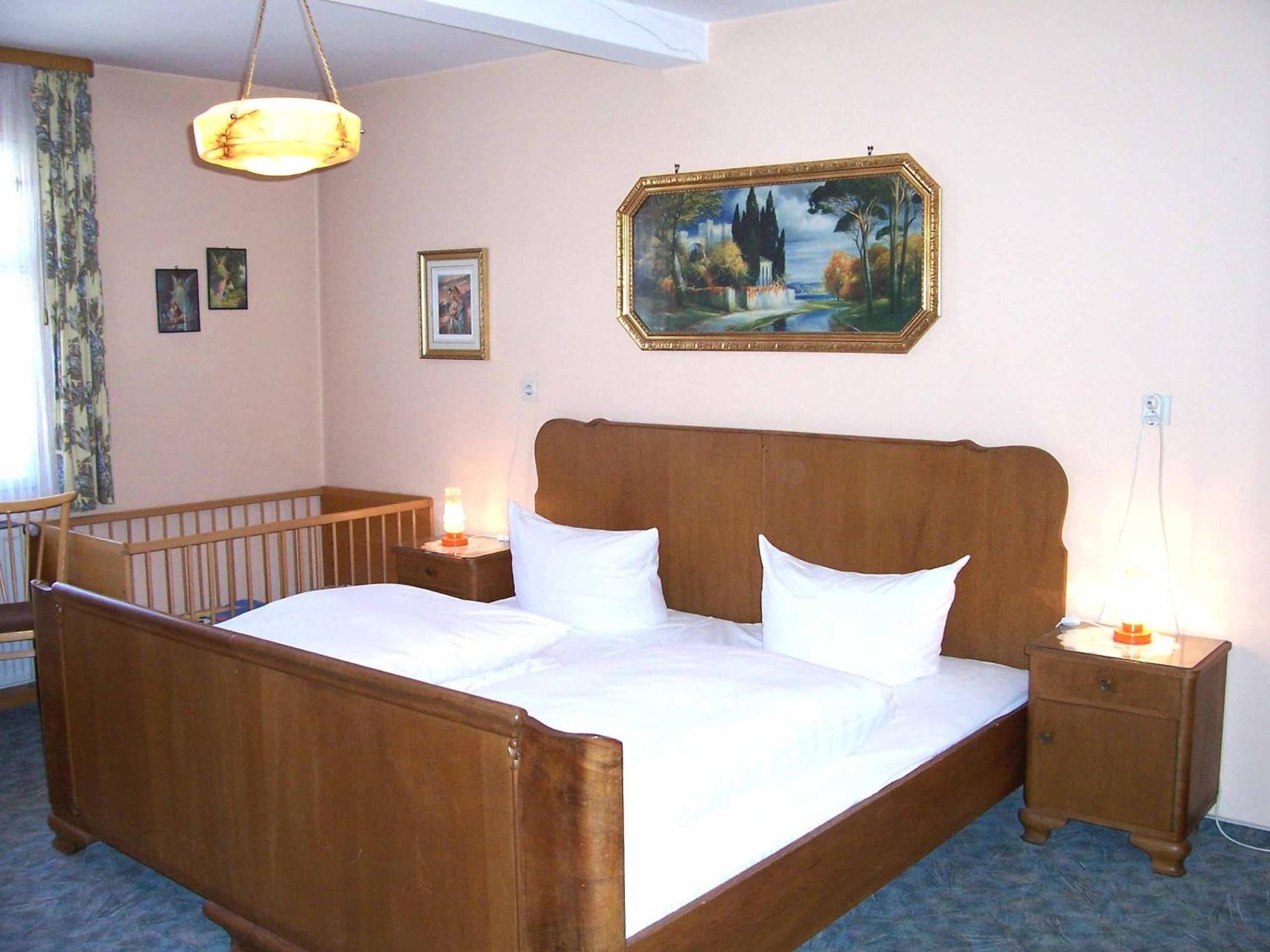 Triple Room with Shared Bathroom photo 2