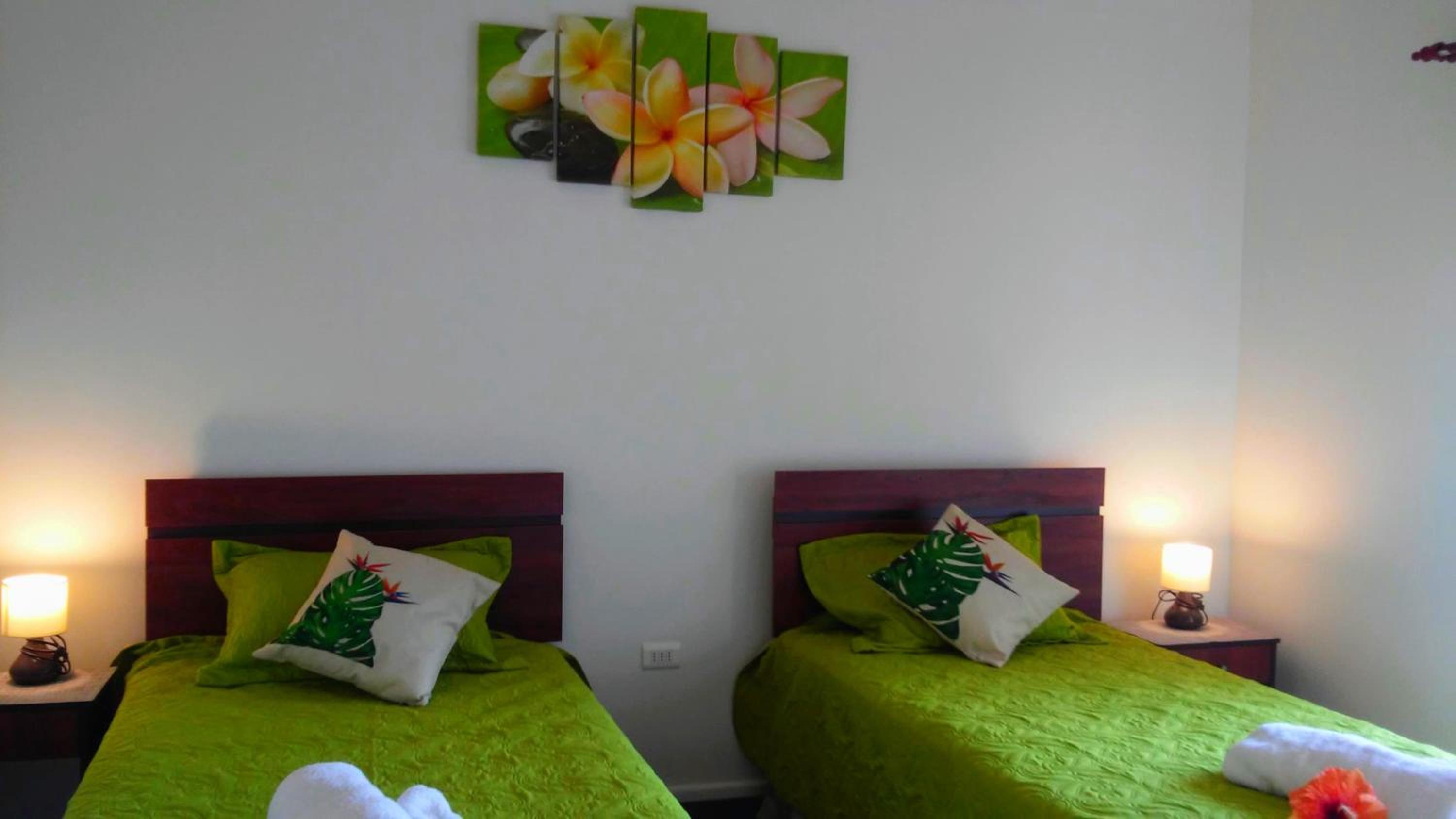 Bungalow (2 Adults)