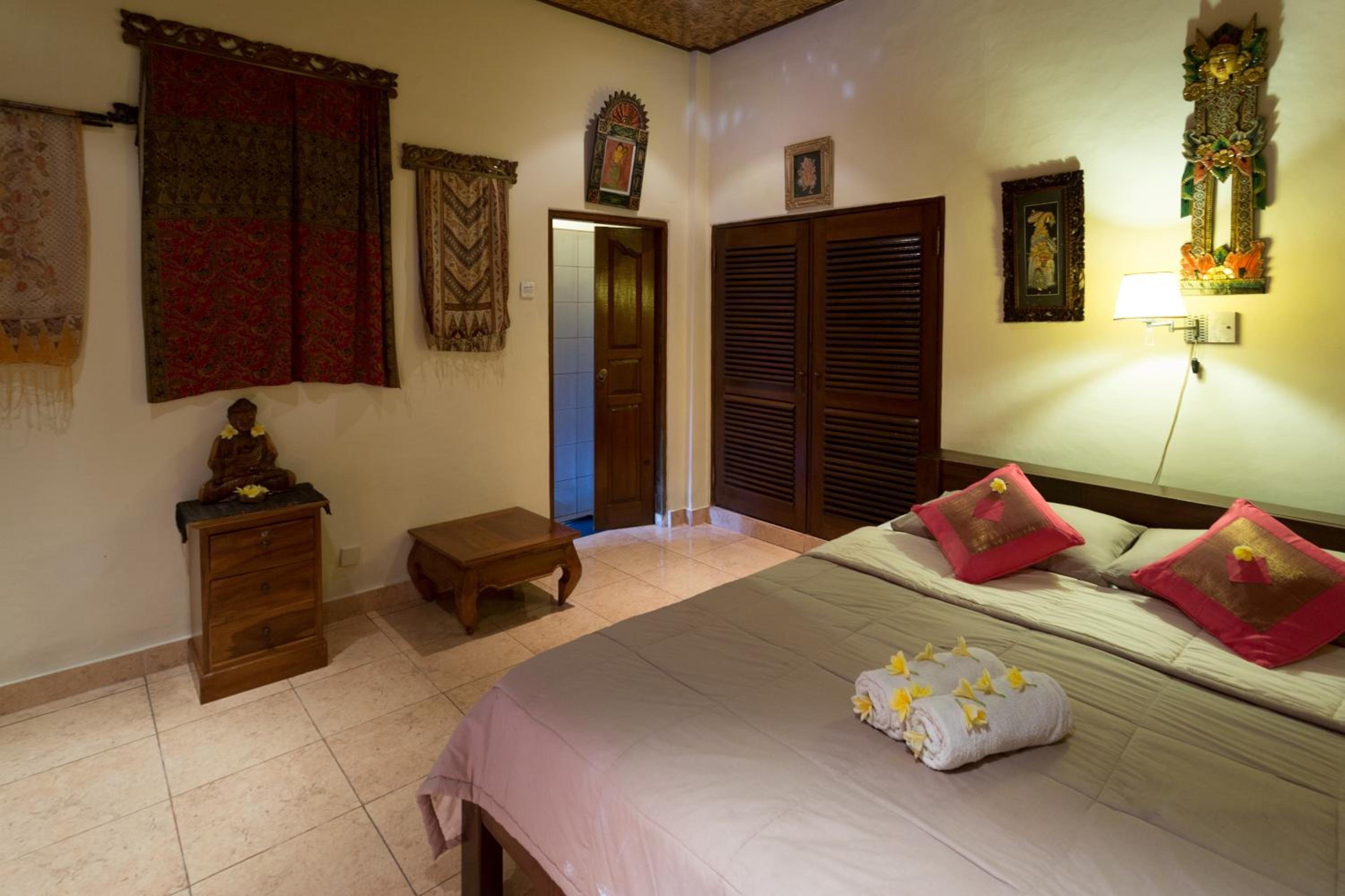 Shocking Deal at Standard Double Room - Photo 3