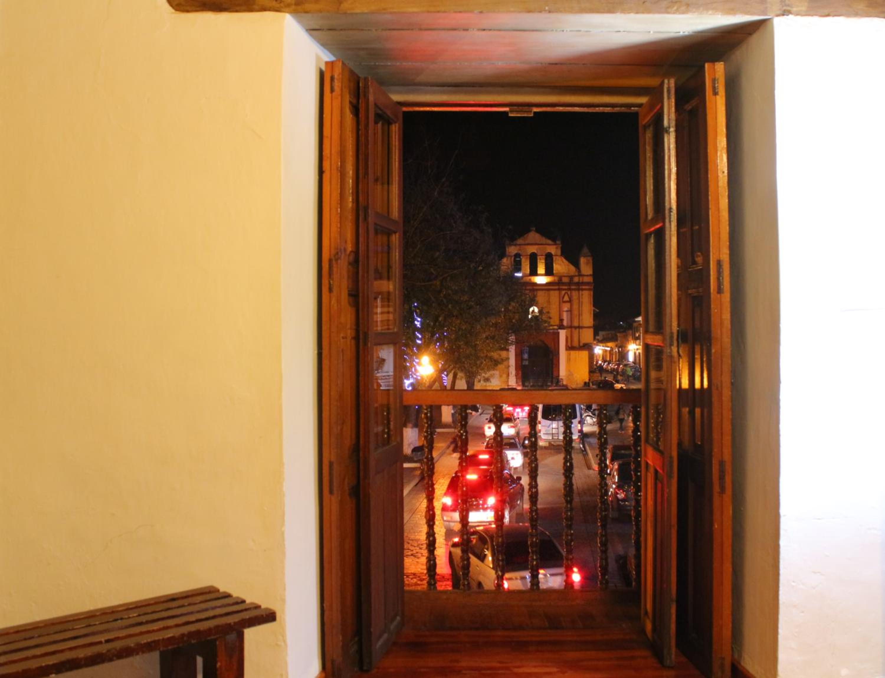 Twin Room with View