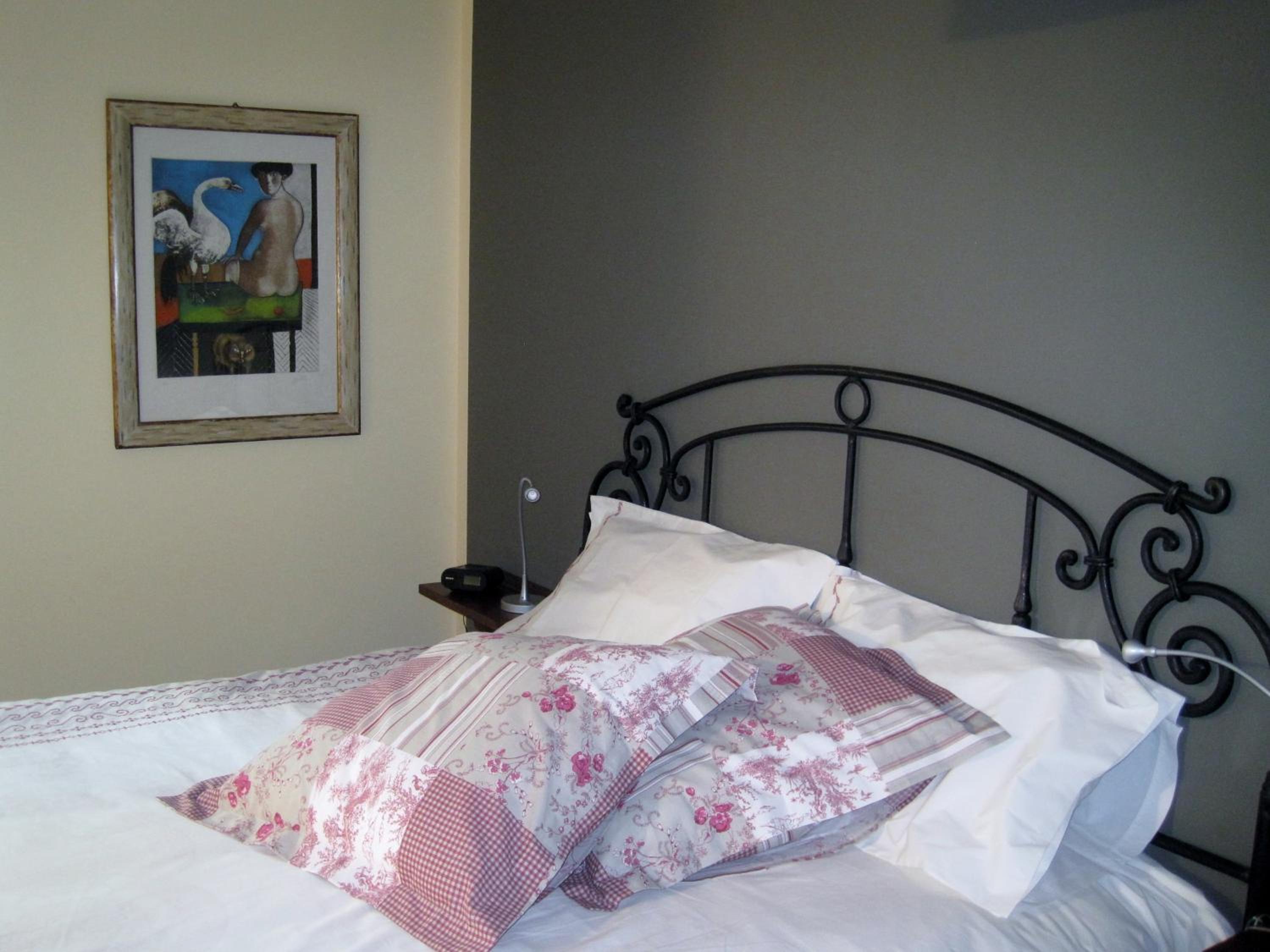 Double Room with Private Entrance photo 3