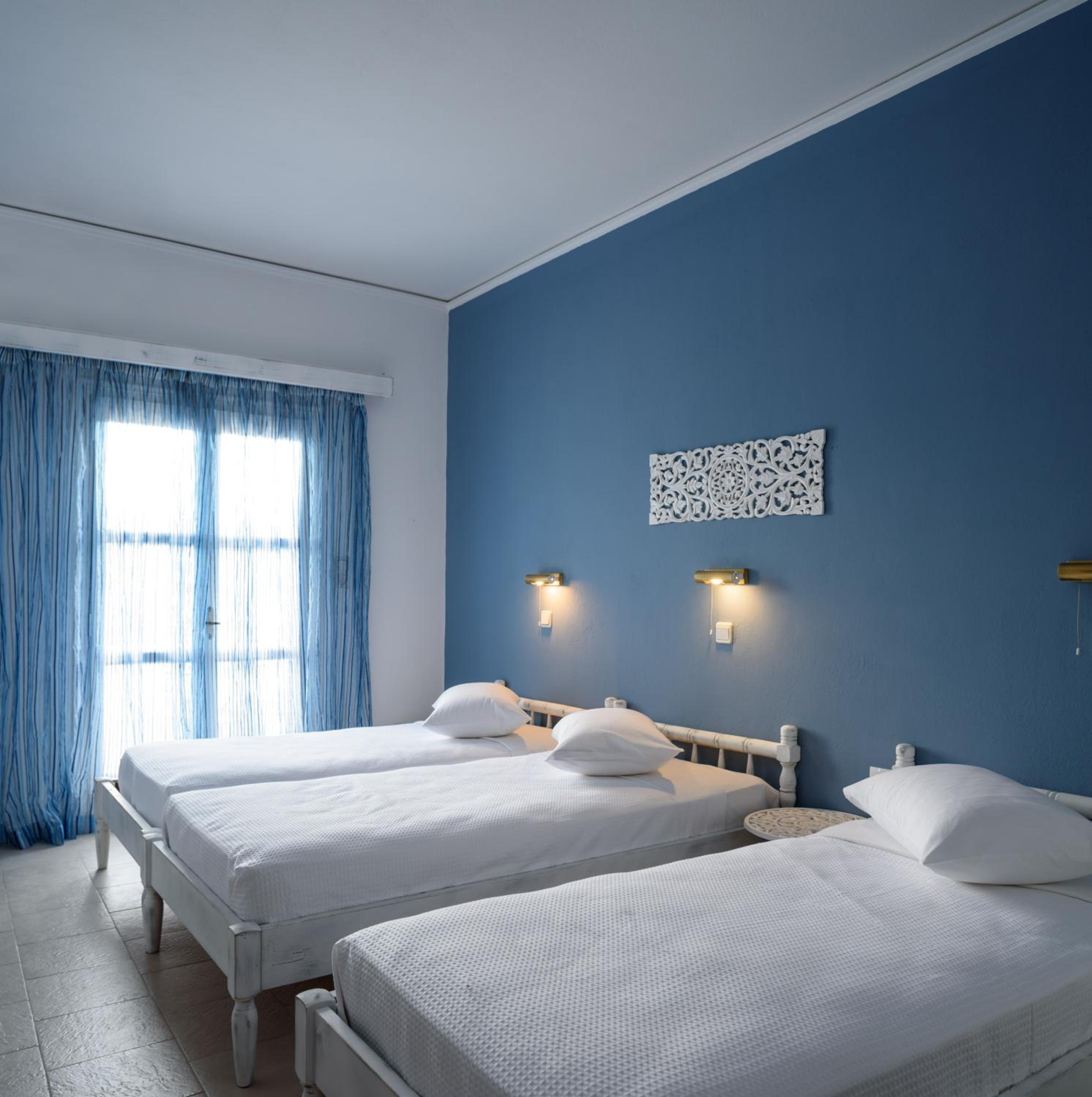 Triple Room - Photo 6