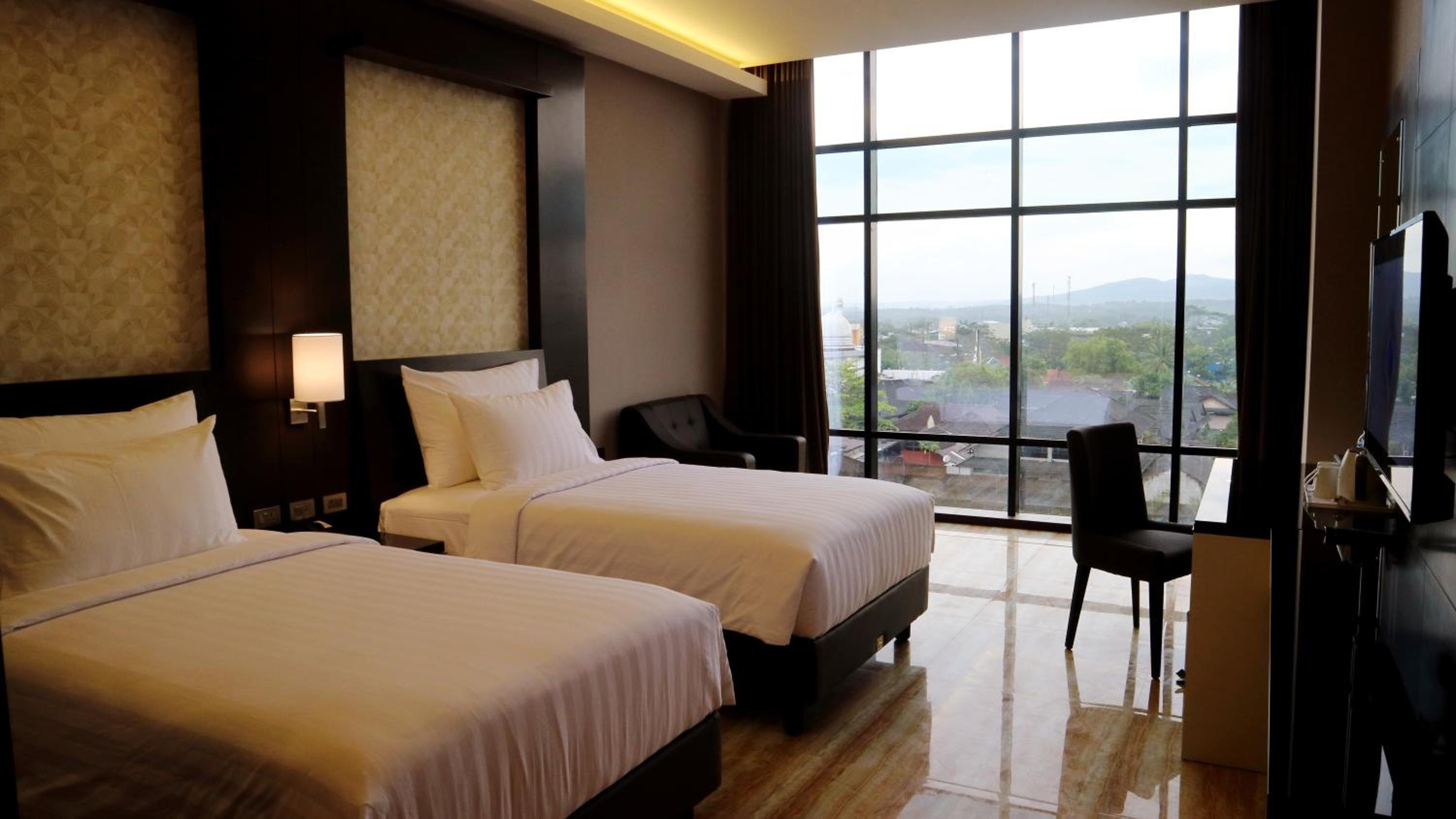 Superior Twin Room - Photo 1